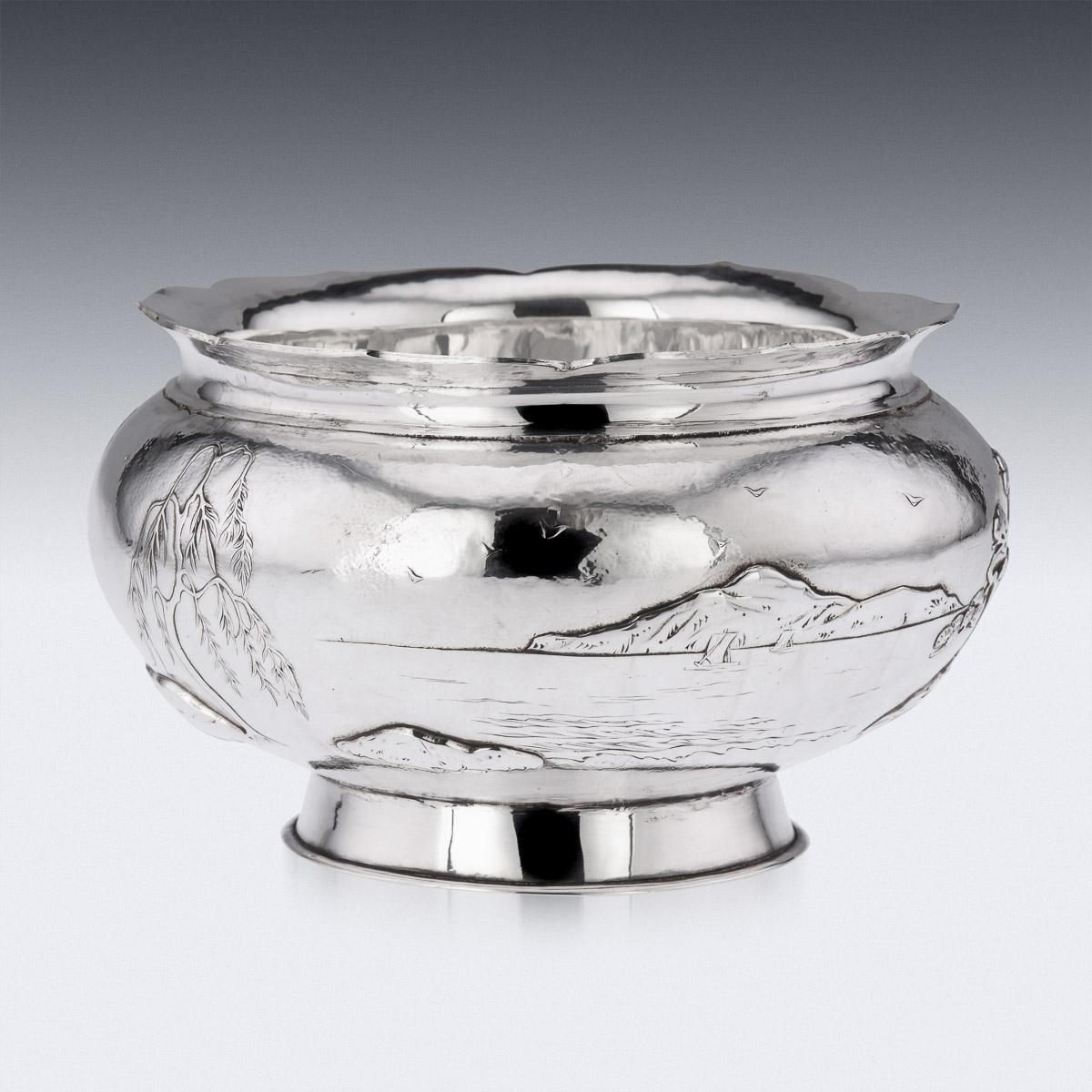 20th Century Meiji Japanese Solid Silver Fuji Mountain Bowl, c.1900 For Sale 1
