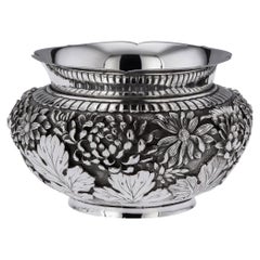 20th Century Meiji Japanese Solid Silver Iris Flower Bowl, c.1900