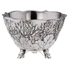 20th Century Meiji Japanese Solid Silver Iris Flower Bowl, c.1900