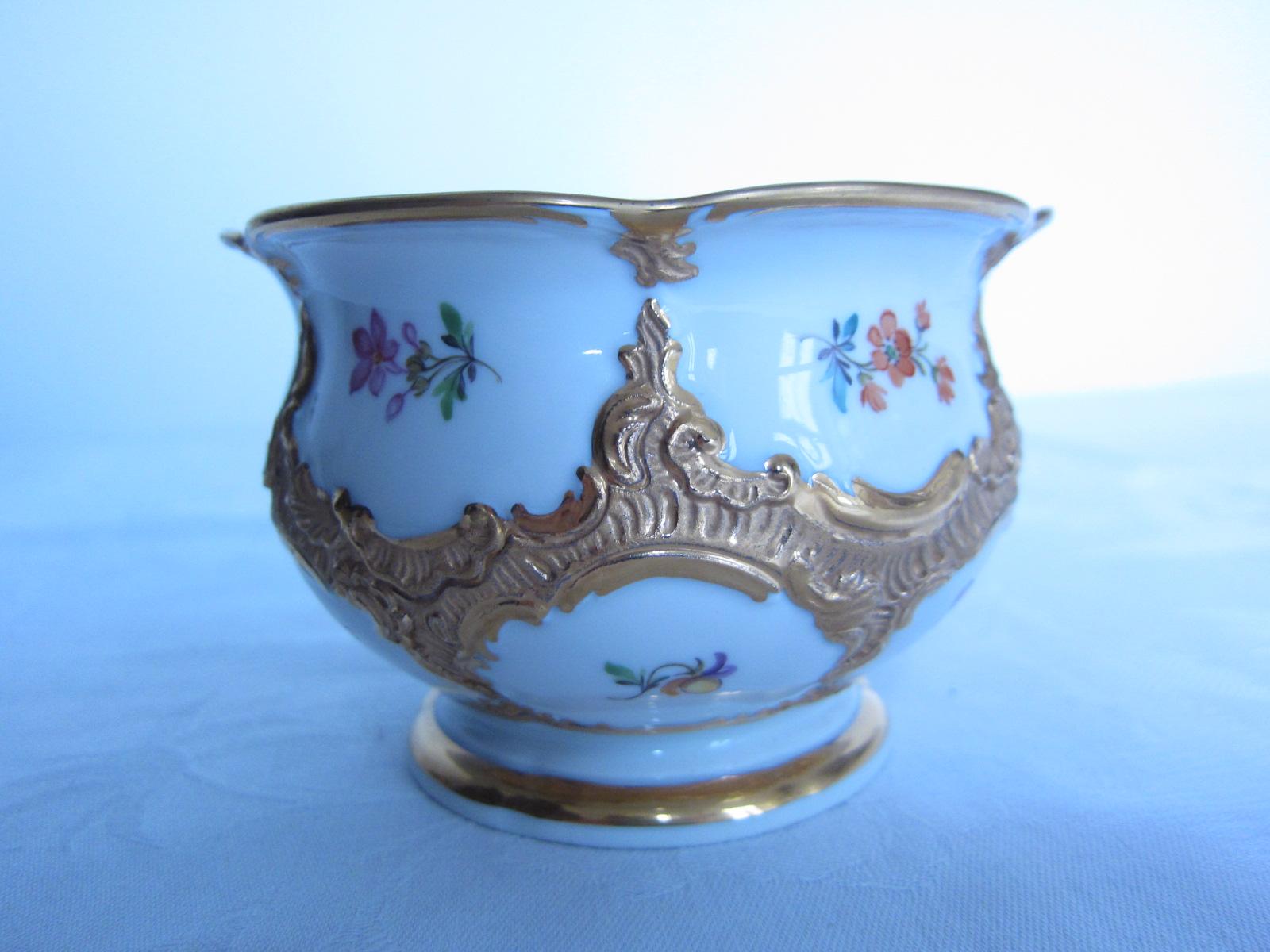 Peint à la main Bol de Meissen du 20ème siècle en vente