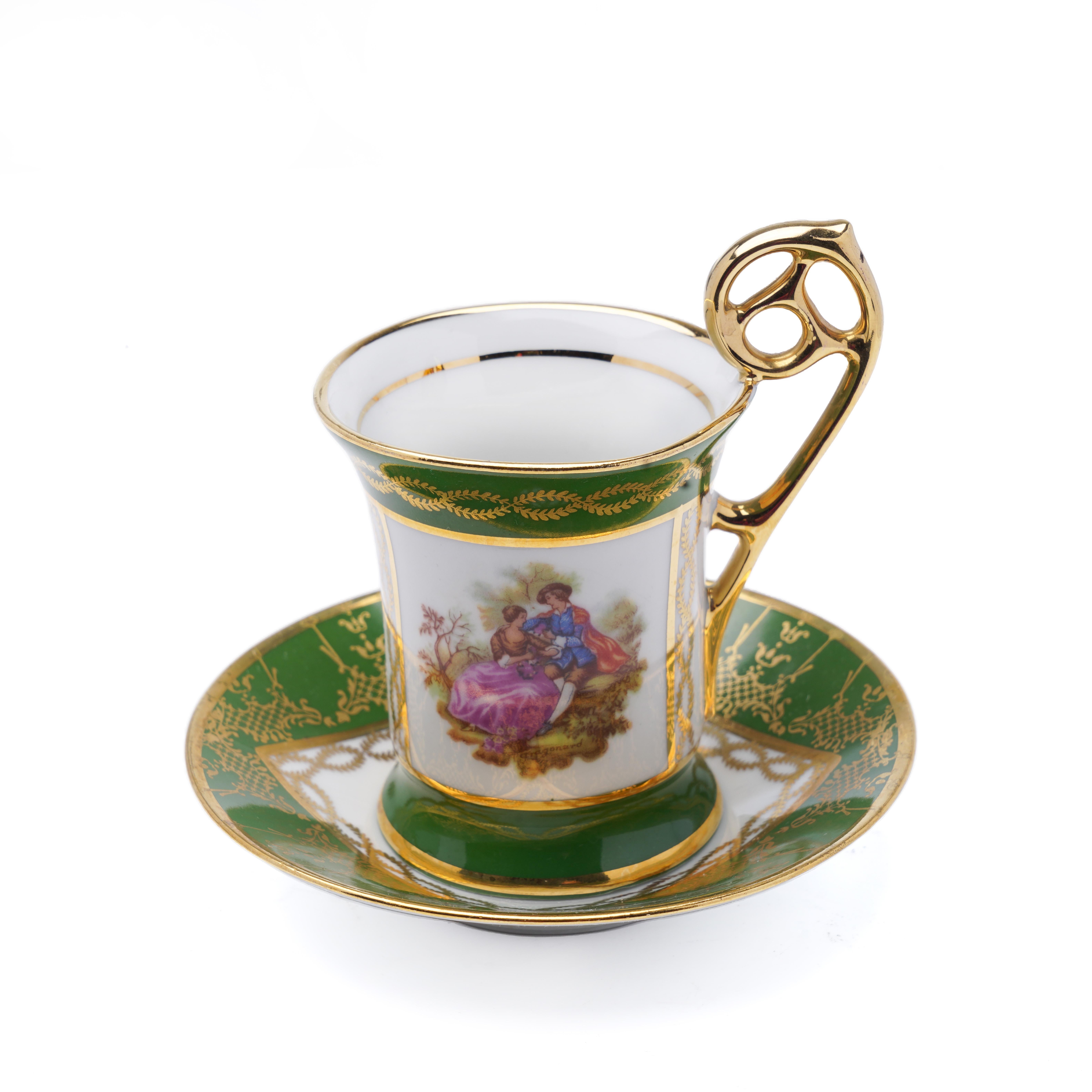 20th century Meissner Limoges porcelain Demitasse pair of cup and saucer with green and gold background.

The cup and saucer showcase a beautiful and ornate design, typical of 18th-century European porcelain, particularly inspired by the Rococo