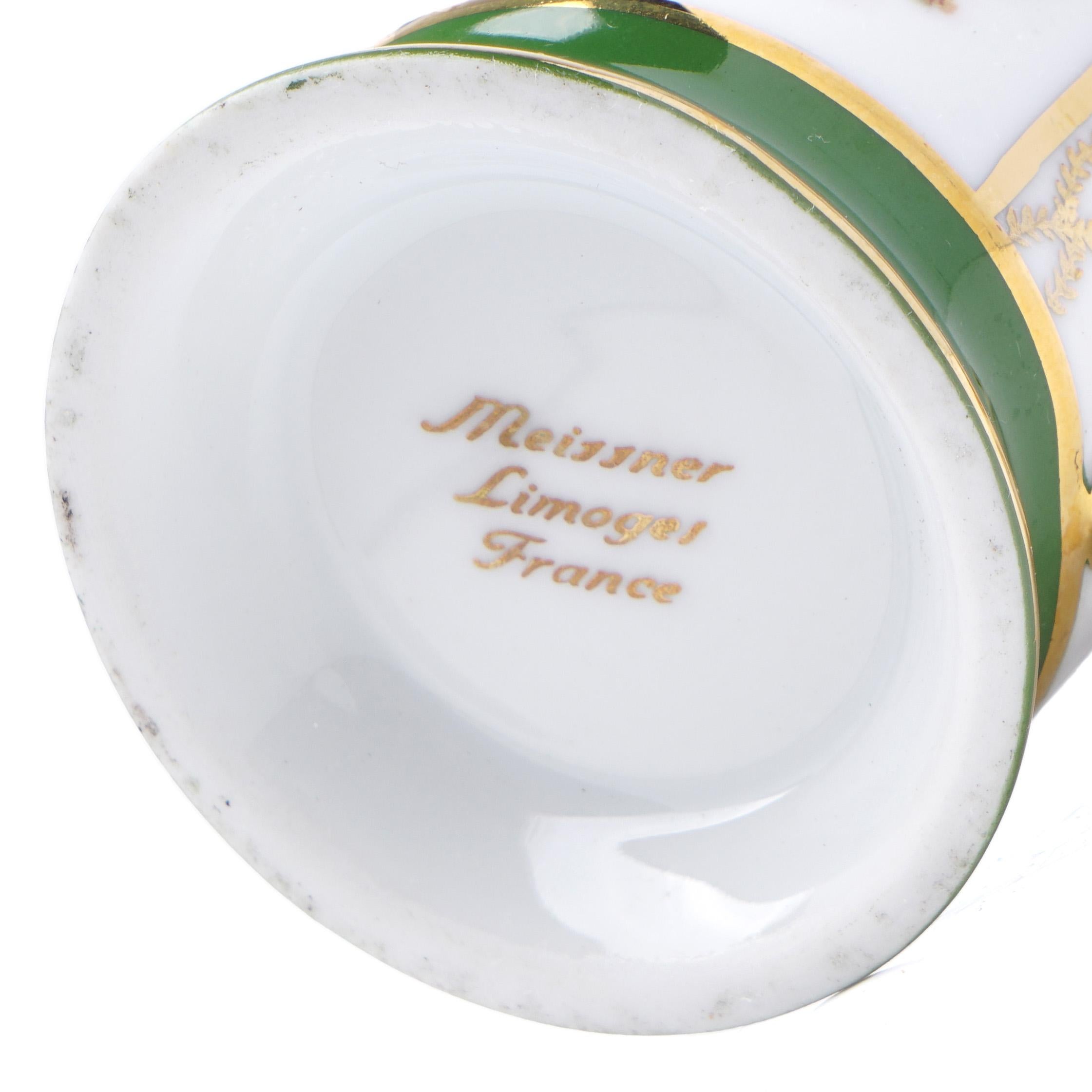 20th century Meissner Limoges porcelain Demitasse pair of cup and saucer For Sale 2