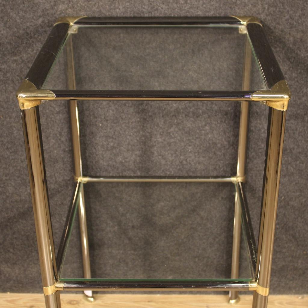Mesa auxiliar de metal y cristal de diseño italiano del siglo XX, 1980 en venta 5