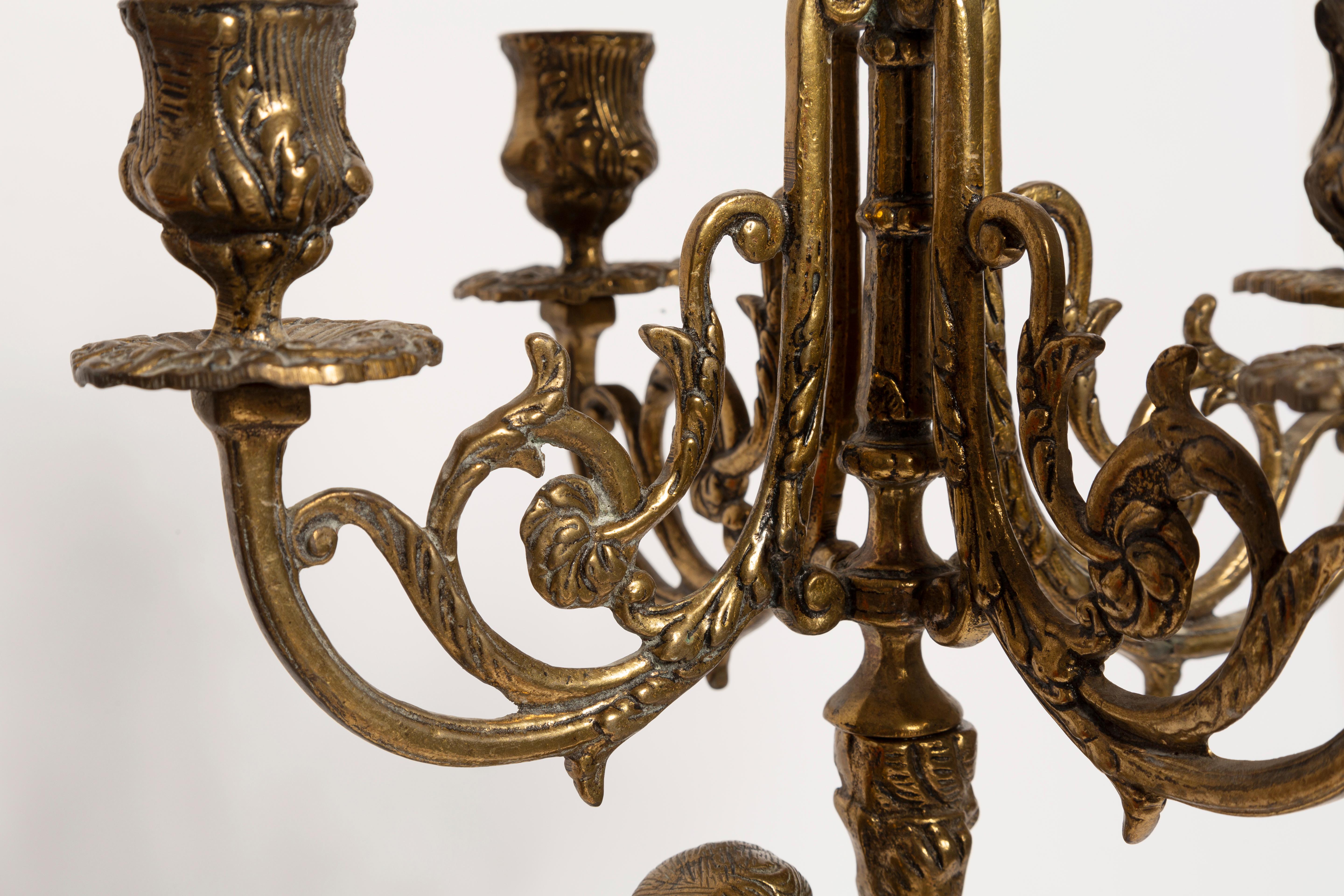 Chandeliers décoratifs du 20e siècle en métal doré et laiton avec ange, Italie, années 1960 en vente 2