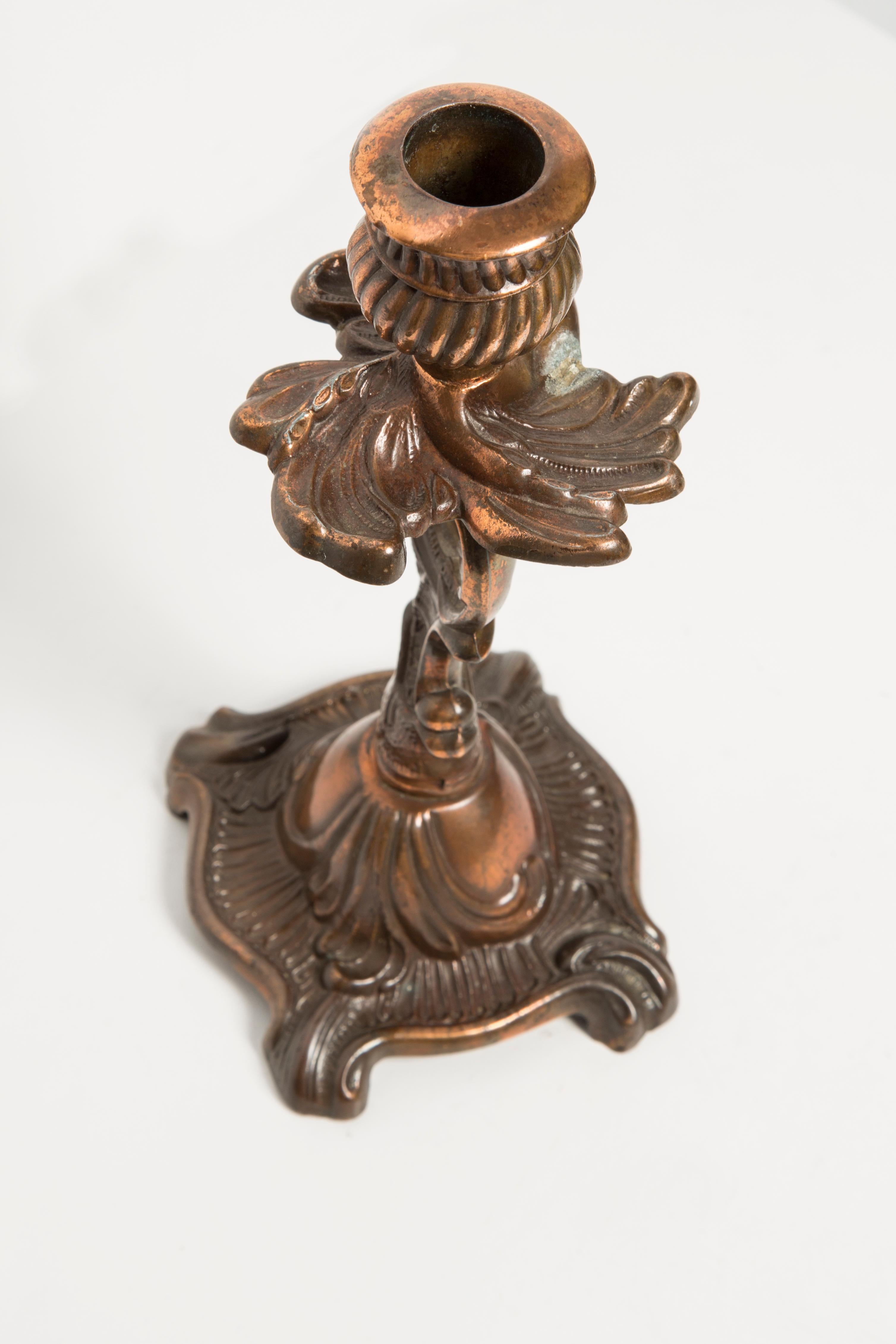 Candeleros decorativos de metal dorado del siglo XX, Italia, años 60 en venta 12