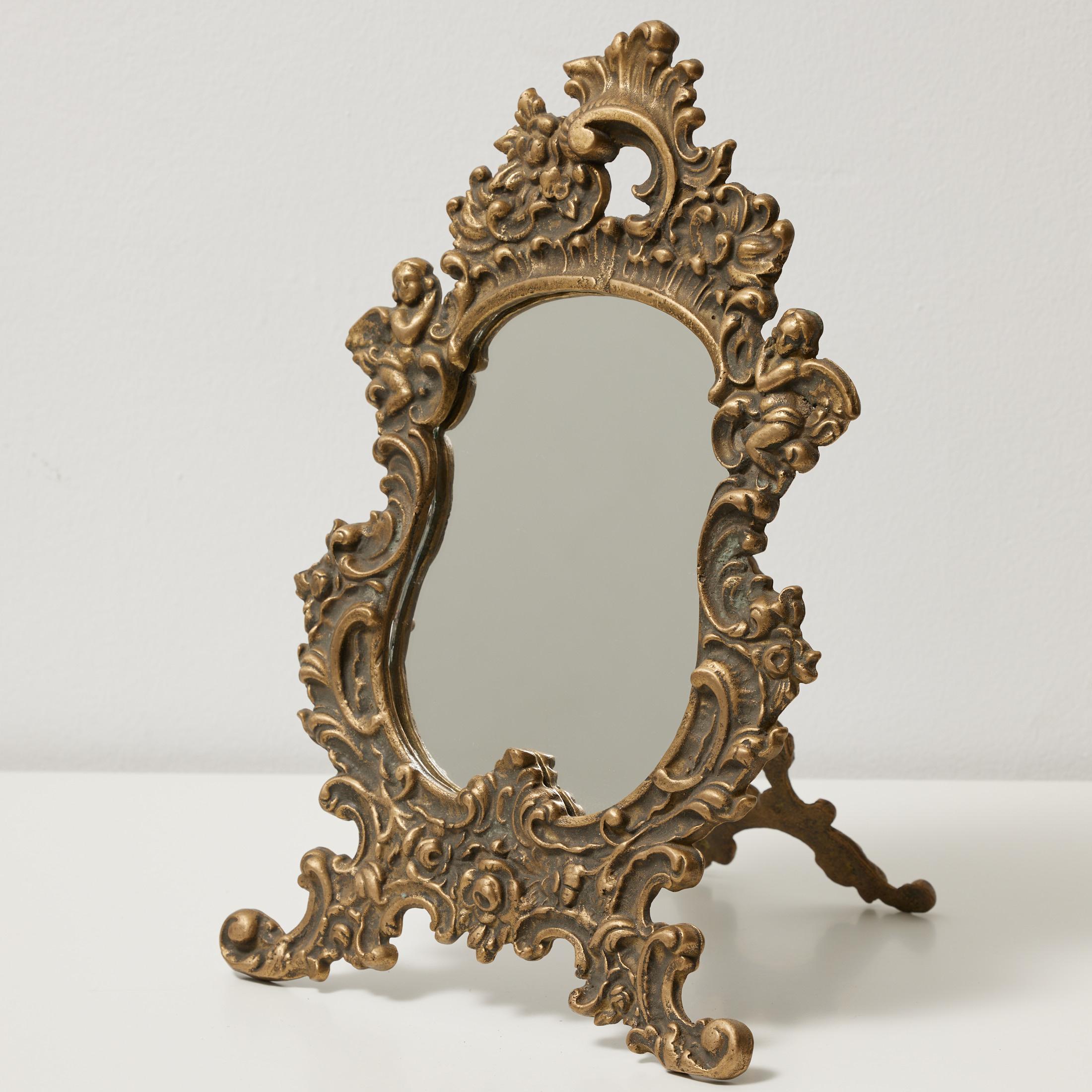 Mid-Century Modern Miroir de table en métal du 20e siècle en vente