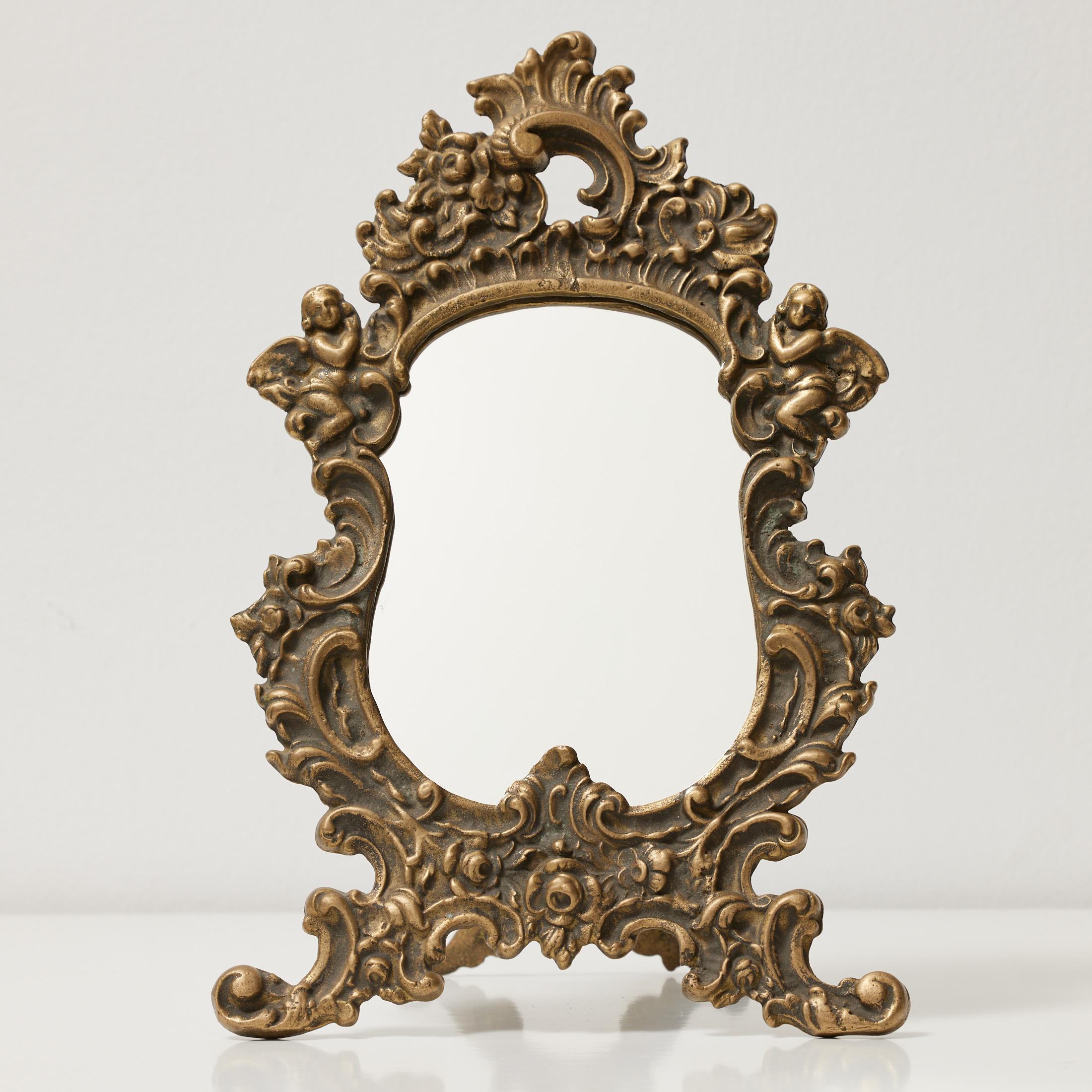 Miroir de table en métal du 20e siècle en vente 2