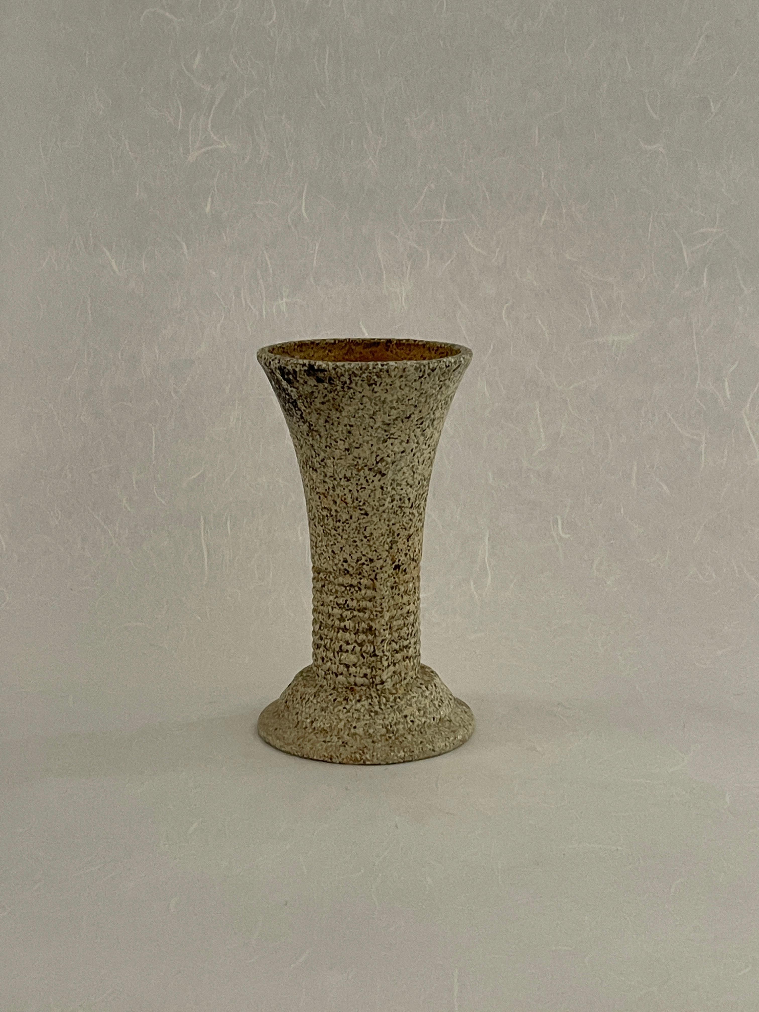 20th Century Metal Textured Vase For Sale 1