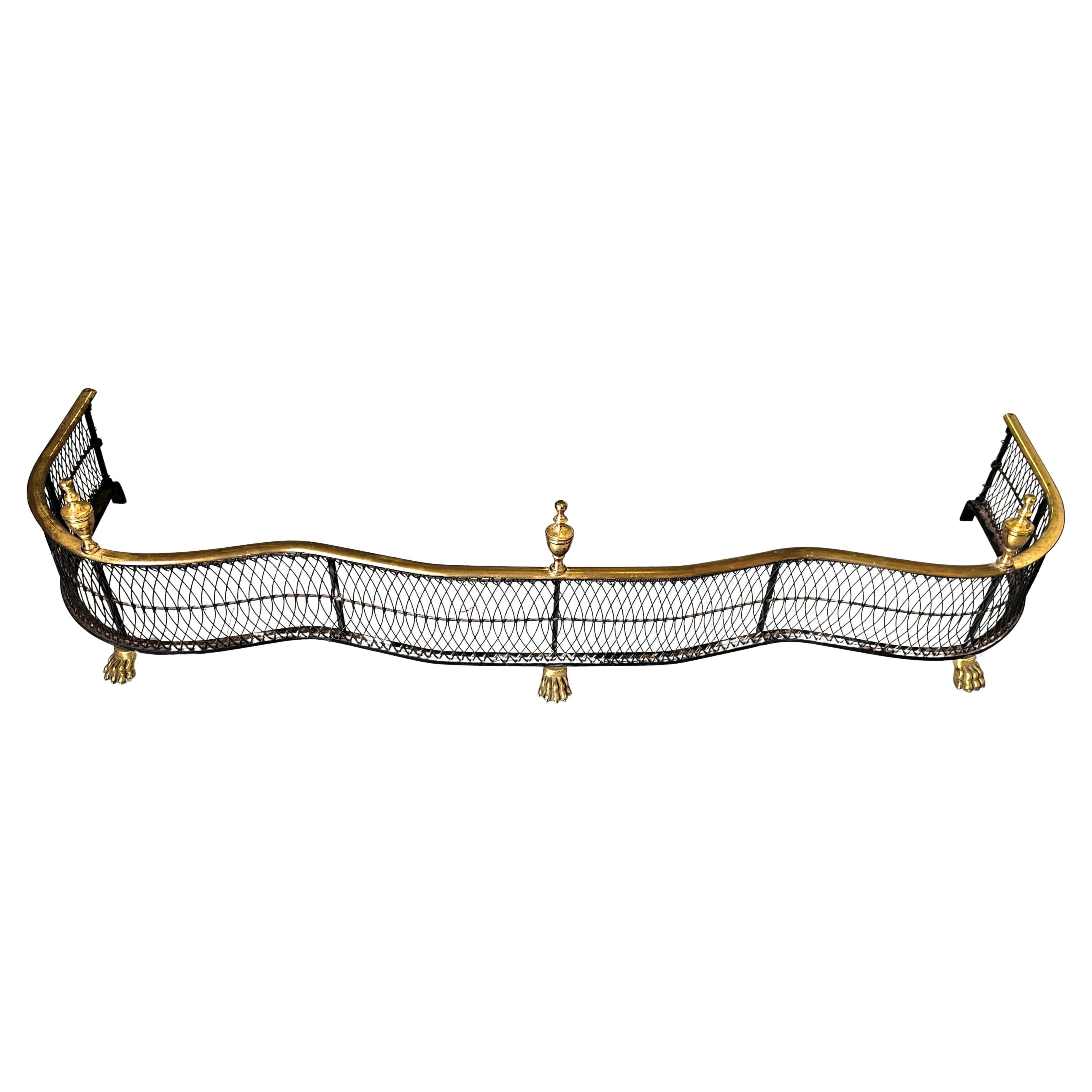 Parafuoco a serpentina in ottone e ferro della Virginia Metalcrafters della fine del XX secolo
Misura 48