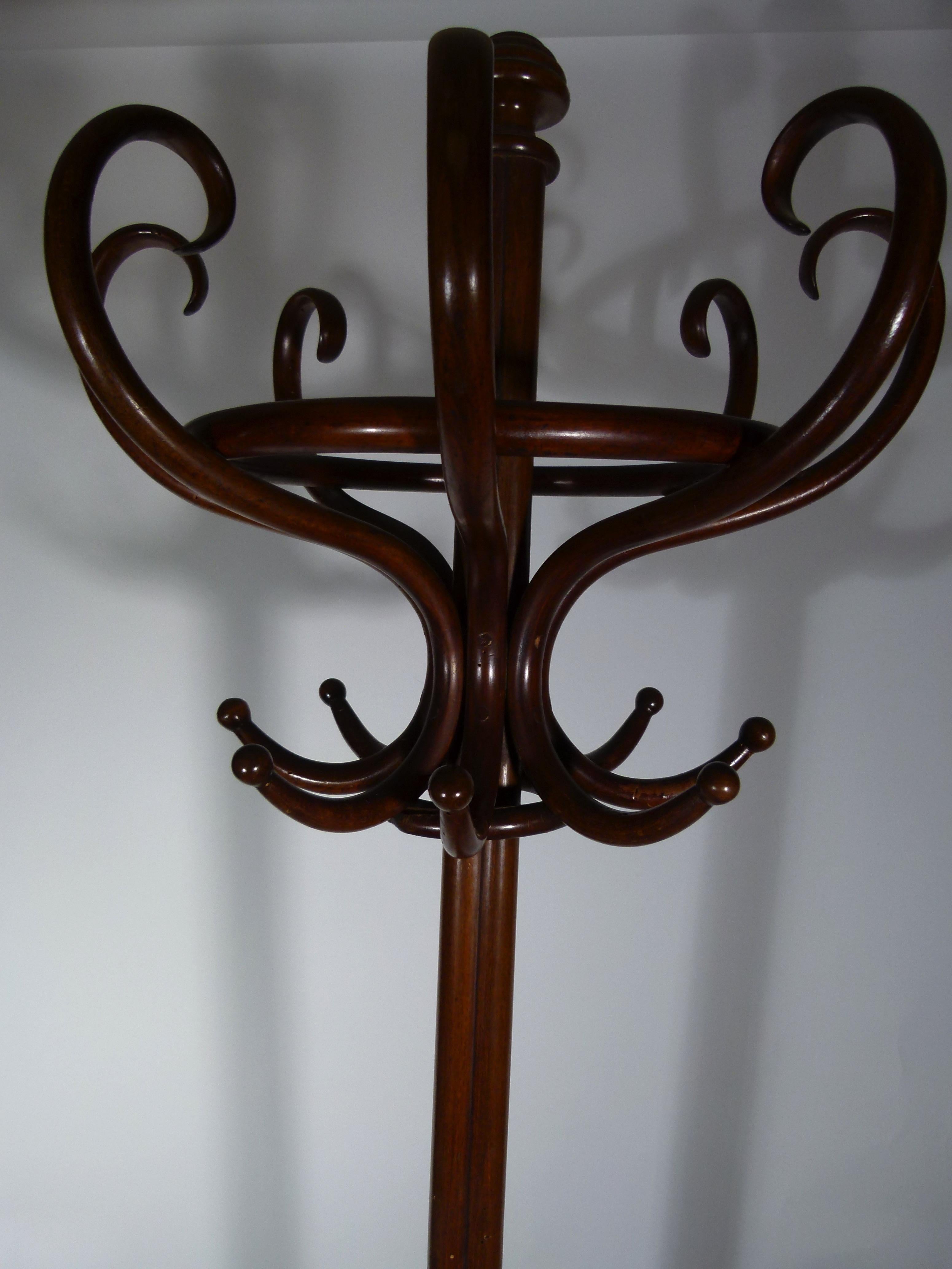 20th century Michael Thonet standing coat rack. We only have this one last piece.