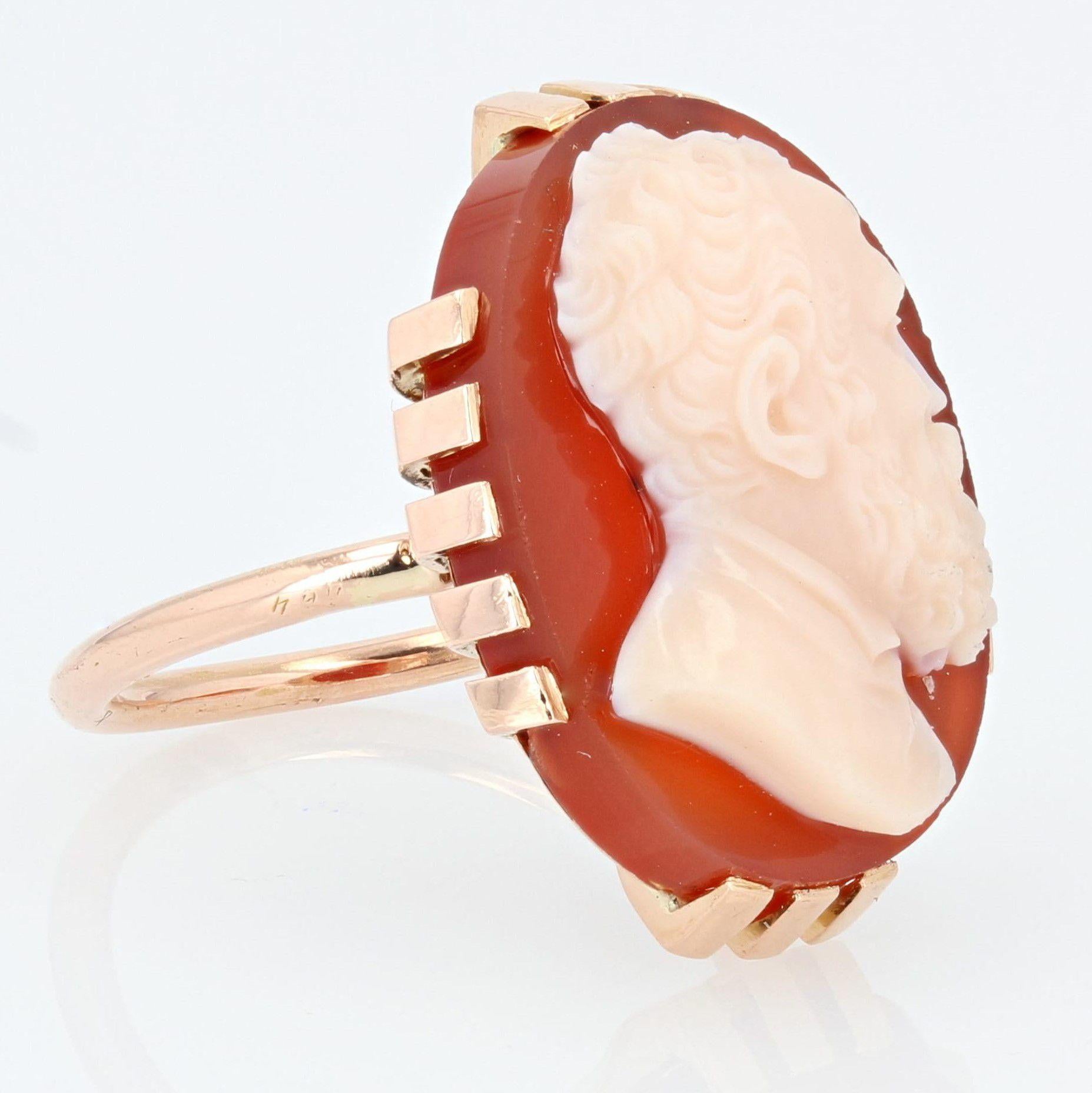 20th Century Michaelange Carnelian Cameo 18 Karat Yellow Gold Ring For Sale 1