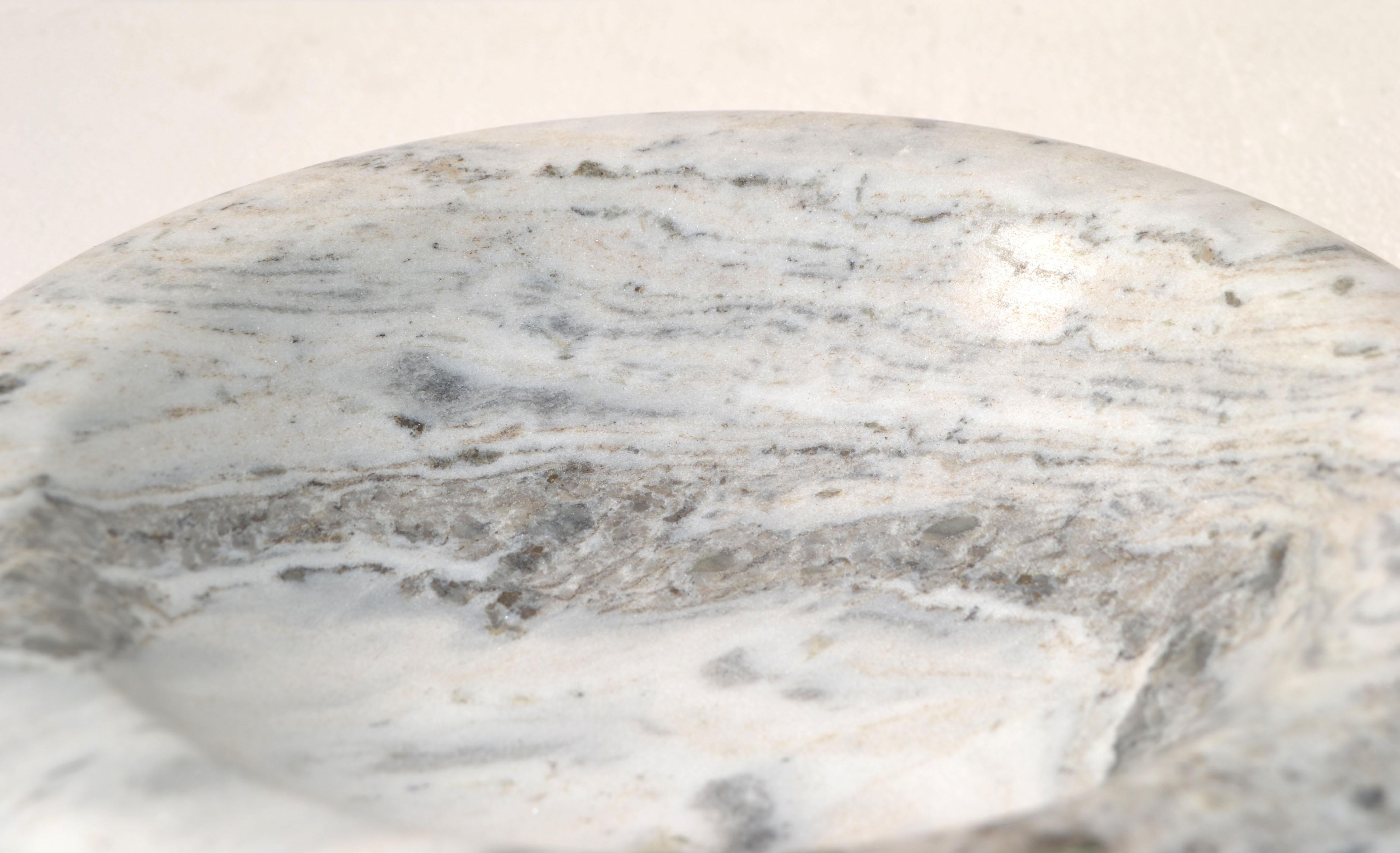 Centrotavola con ciotola in marmo di Carrara, fatto a mano, del 20° secolo. in vendita 2