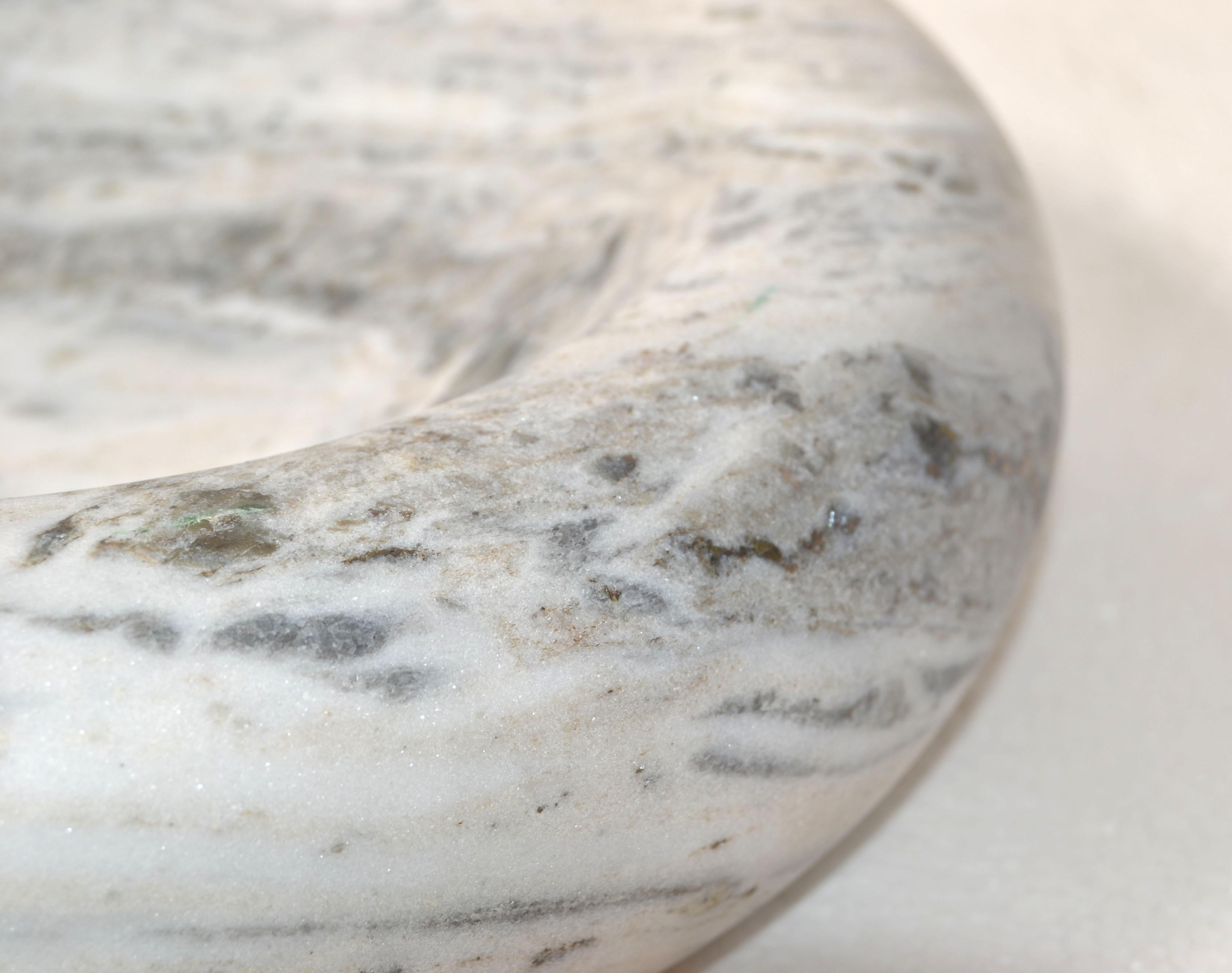 Centrotavola con ciotola in marmo di Carrara, fatto a mano, del 20° secolo. in vendita 4