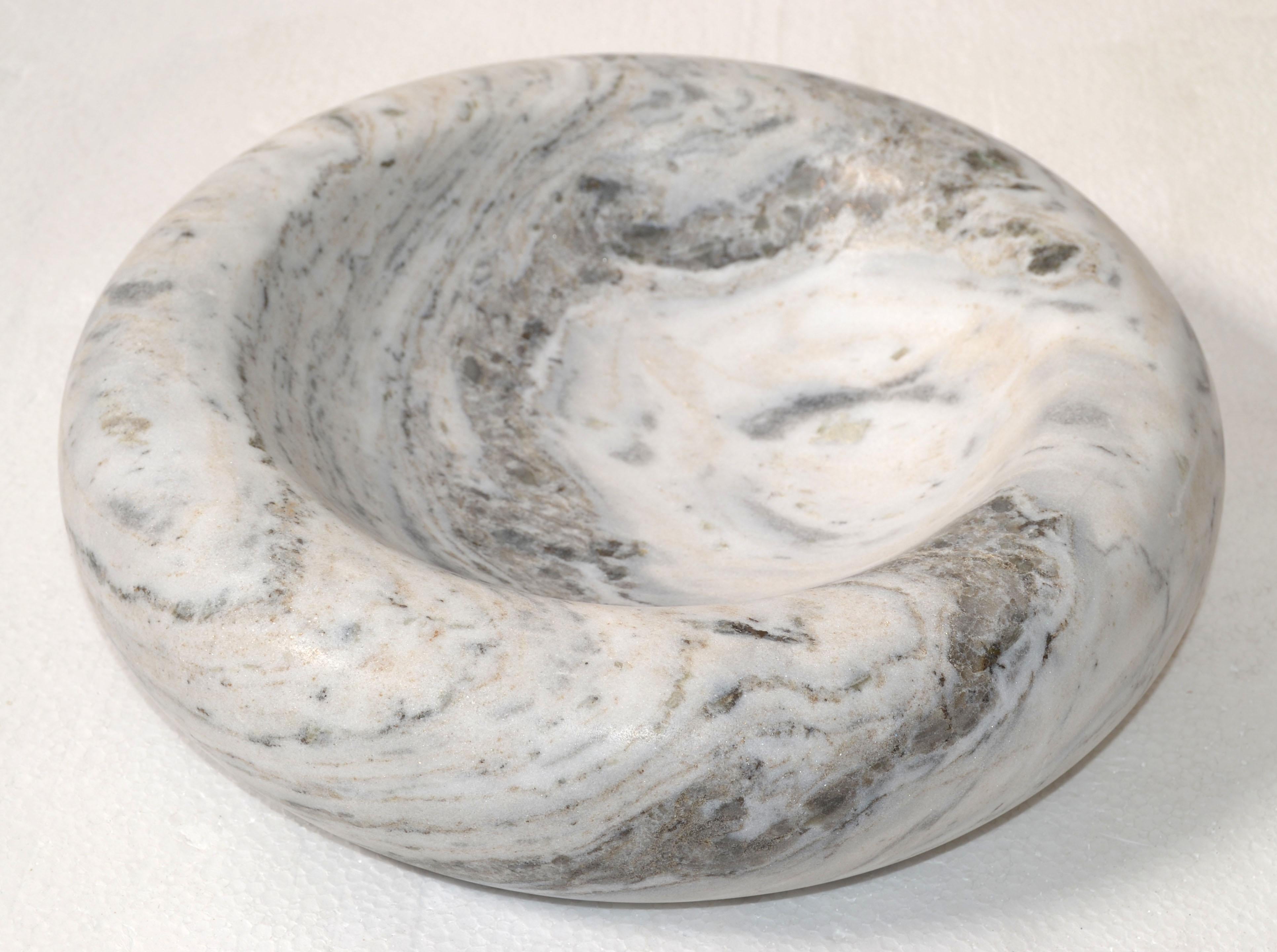 Centrotavola con ciotola in marmo di Carrara, fatto a mano, del 20° secolo. in vendita 7