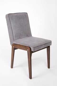 Chaise mini Aga du milieu du siècle, velours gris, Jozef Chierowski, Europe, années 1960