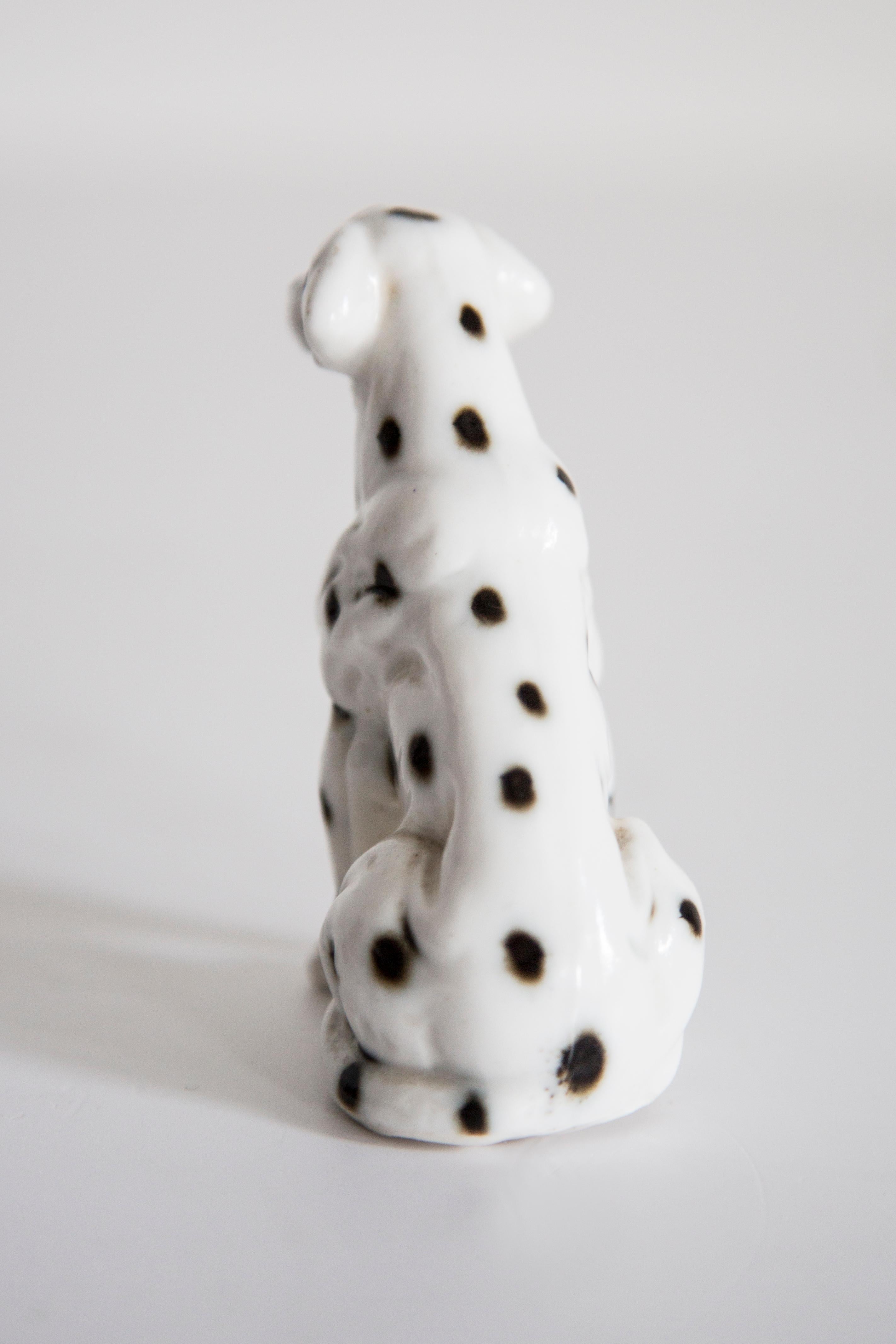 Mid-Century moderno Mini scultura di cane dalmata bianco del XX secolo, Italia, anni '60