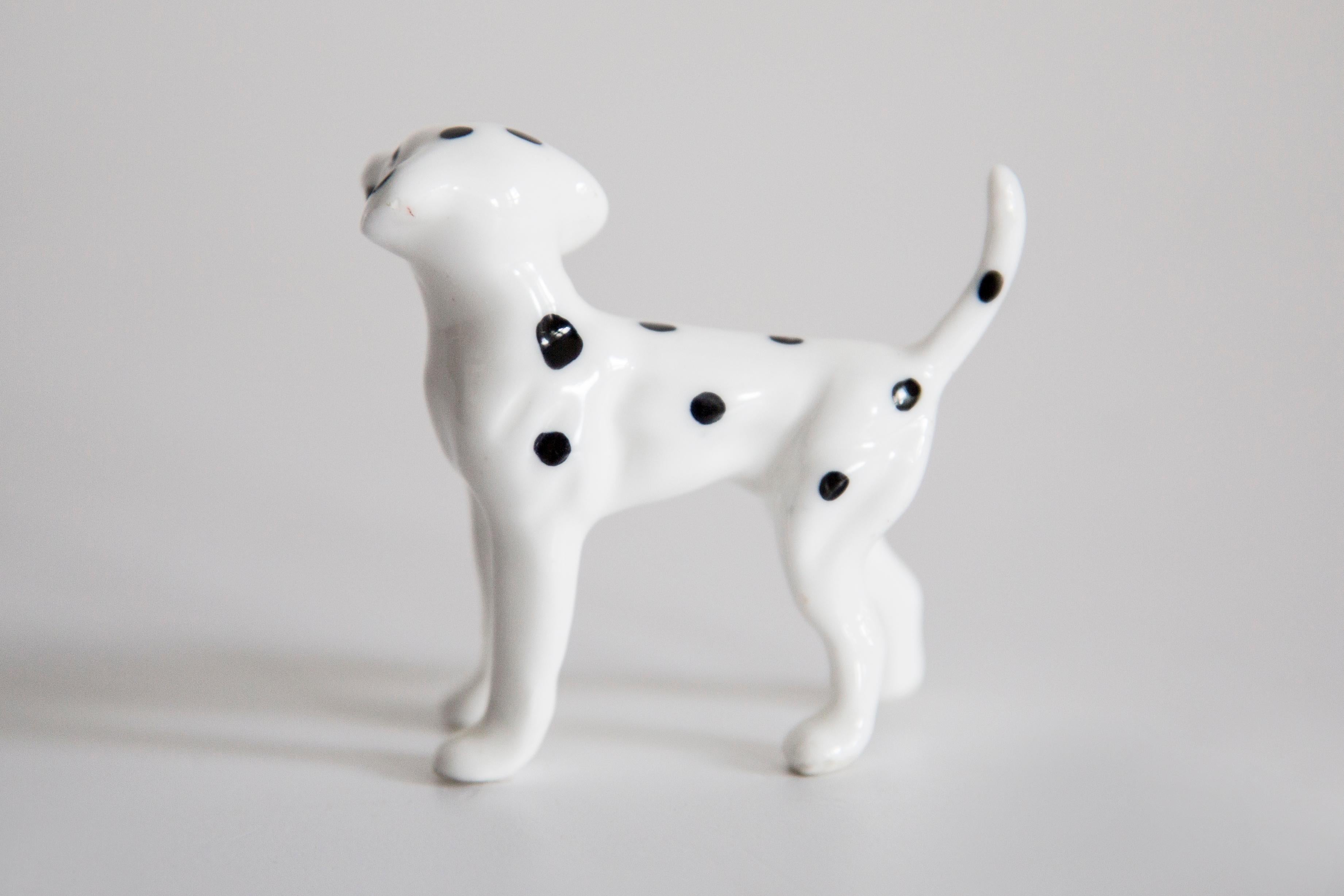 Hand-Painted 20th Century Mini White Dalmatian Dog Sculpture, Italy, 1960s For Sale