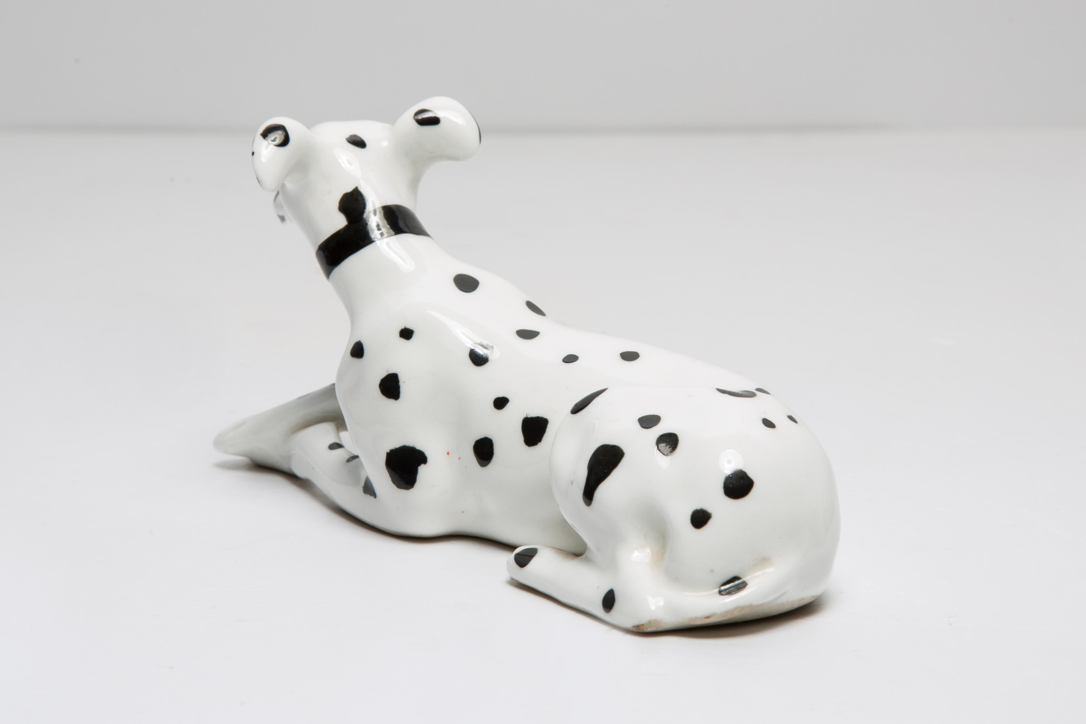 Mini sculpture de chien dalmatien blanc du 20ème siècle, Italie, années 1960 Bon état - En vente à 05-080 Hornowek, PL
