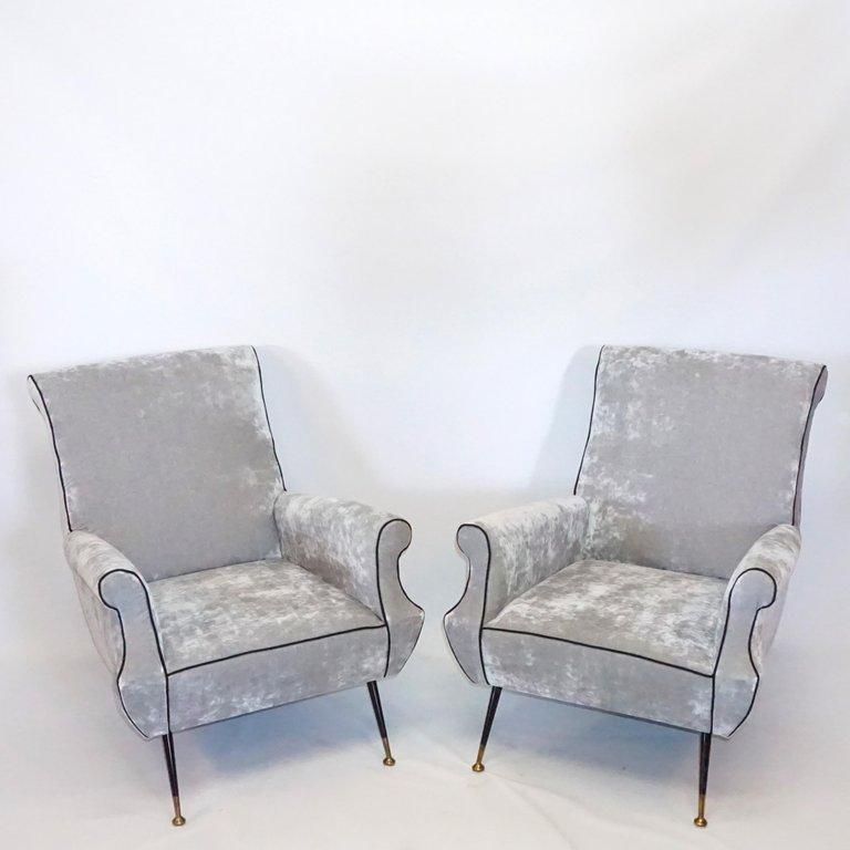 20th Century Grey Italian Vintage Living Room Set by Gigi Radice and Minotti  In Good Condition For Sale In West Palm Beach, FL