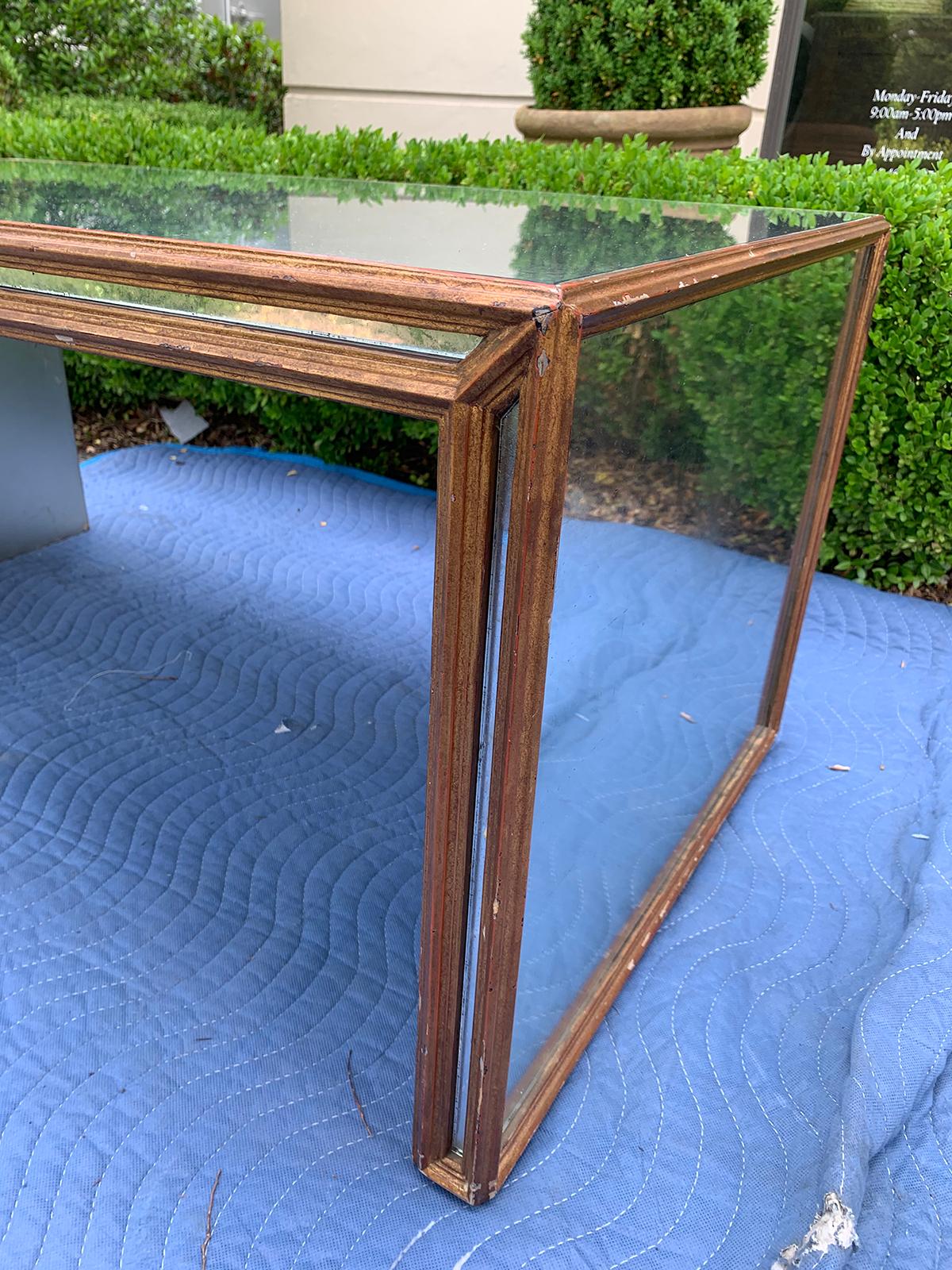20th Century Mirrored Coffee Table Attributed to Julian Chichester In Good Condition In Atlanta, GA
