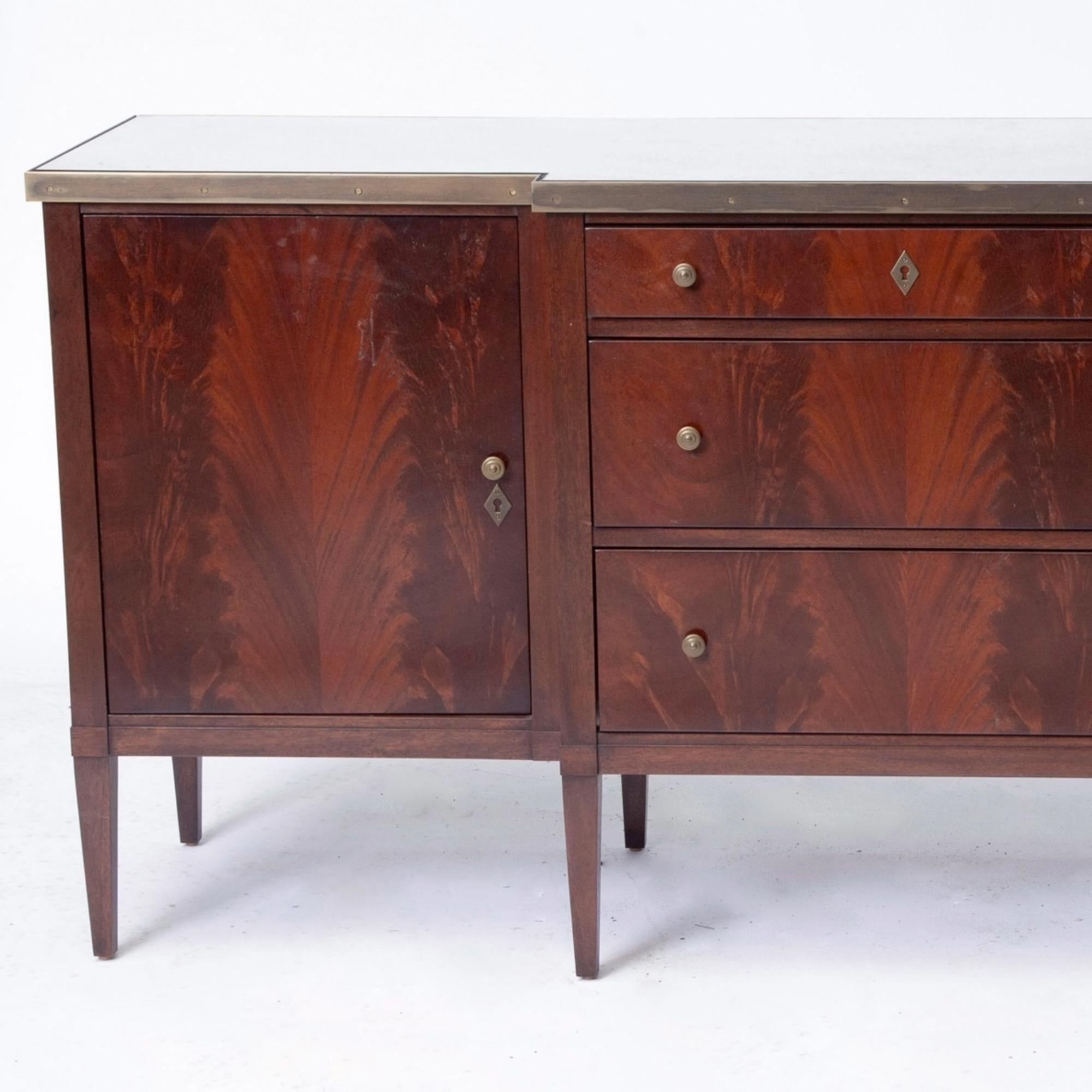 Brass 20th Century Mirrored Top & Mahogany Wood Sideboard/Credenza By Dessin Fournir For Sale