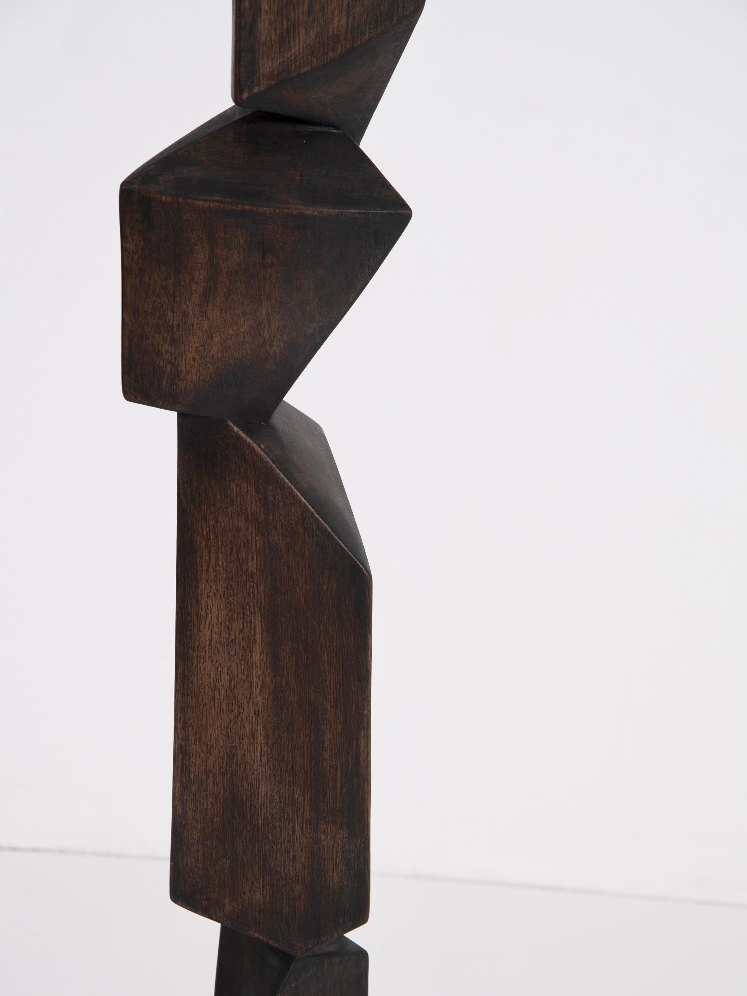 Sculpture totémique abstraite moderne du 20e siècle par Bertrand Créach Excellent état - En vente à London, GB
