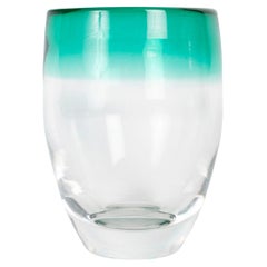 Vaso di cristallo sfumato verde arte moderna del XX secolo.