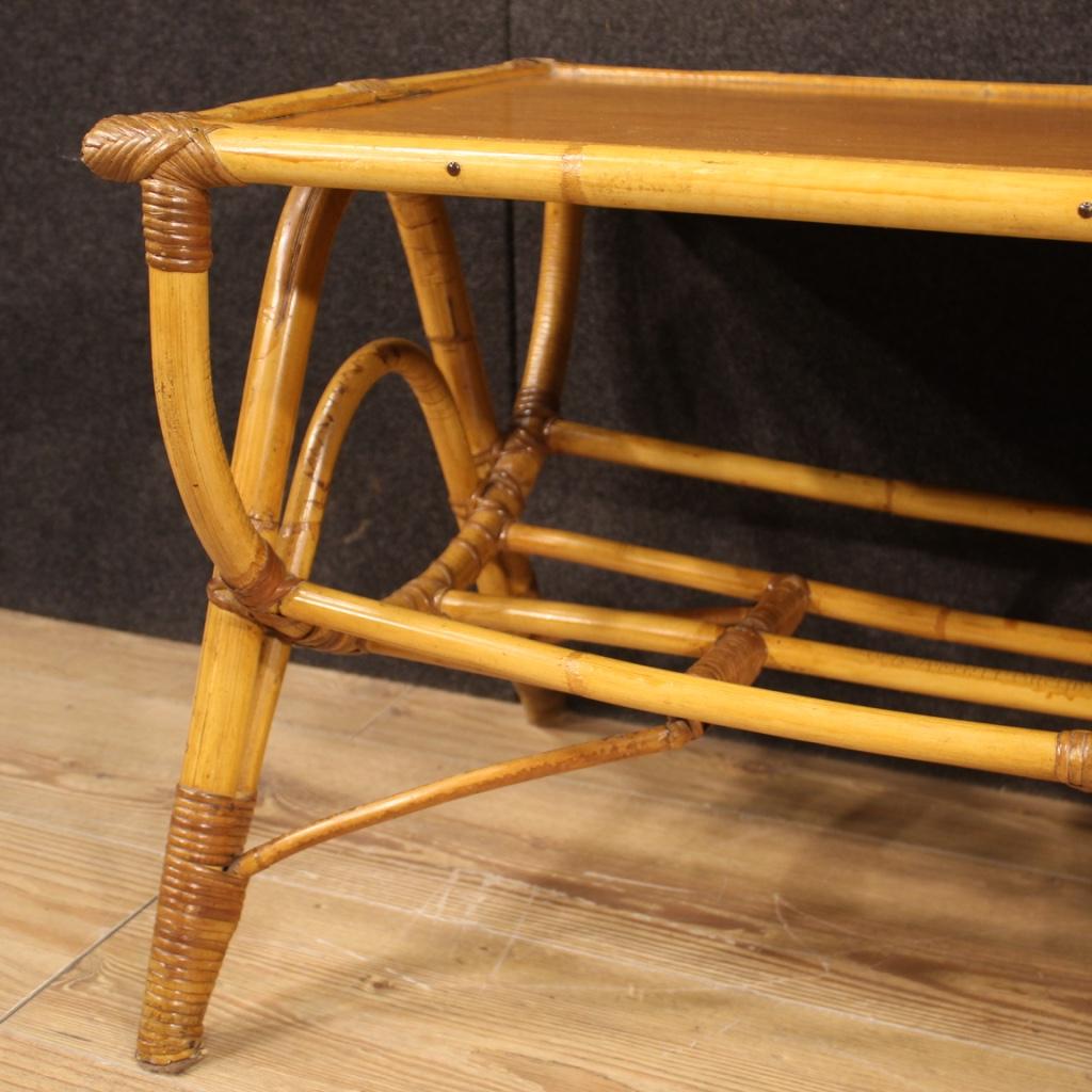 table basse moderne du 20e siècle en bambou et bois tressé, design italien, 1970 en vente 4