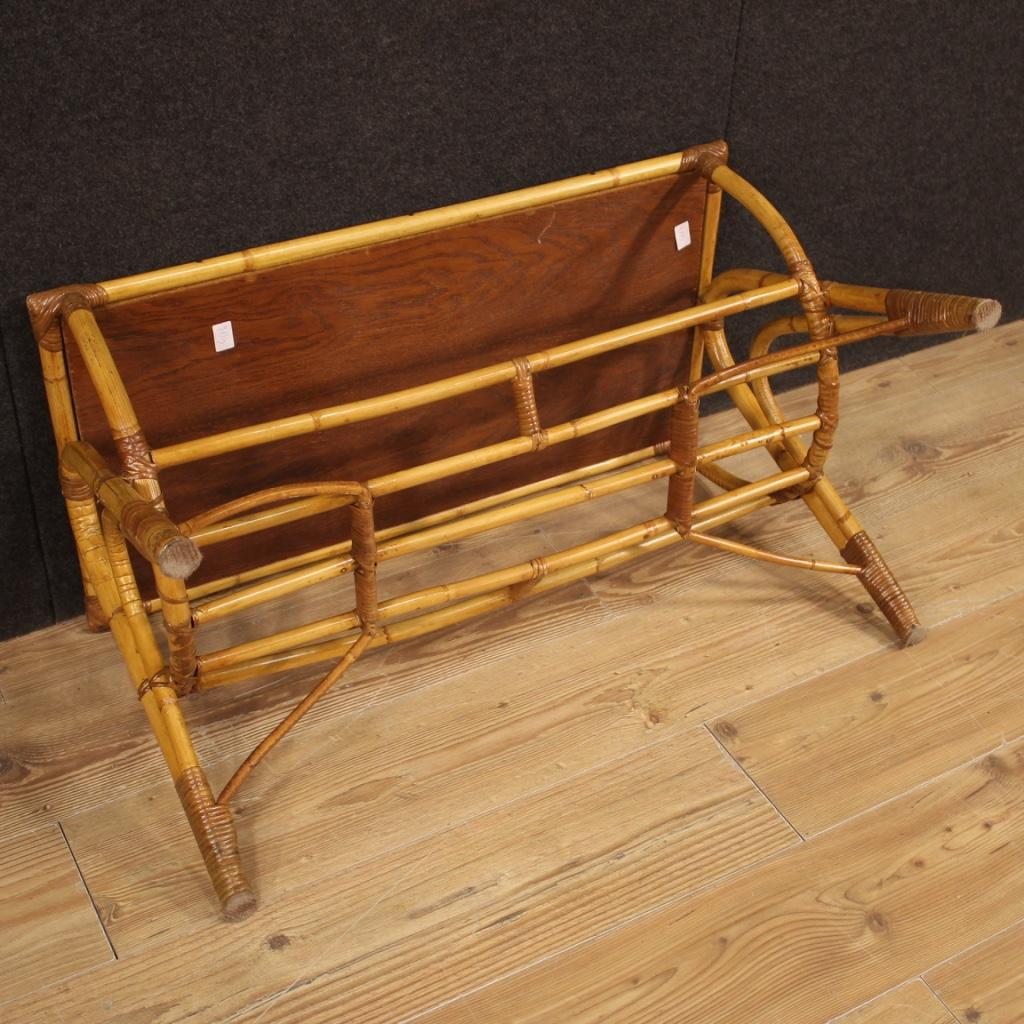 Late 20th Century table basse moderne du 20e siècle en bambou et bois tressé, design italien, 1970 en vente