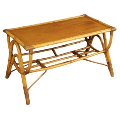 mesa de centro de diseño italiano del siglo XX en bambú y madera tejida, 1970