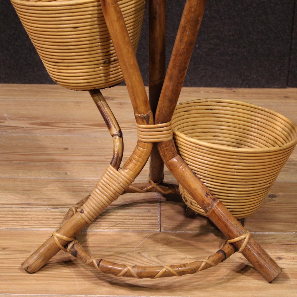 jarrón de madera de bambú italiano de diseño moderno del siglo XX Soporte para plantas, 1960 Bambú en venta