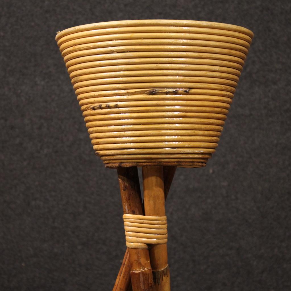 jarrón de madera de bambú italiano de diseño moderno del siglo XX Soporte para plantas, 1960 en venta 2