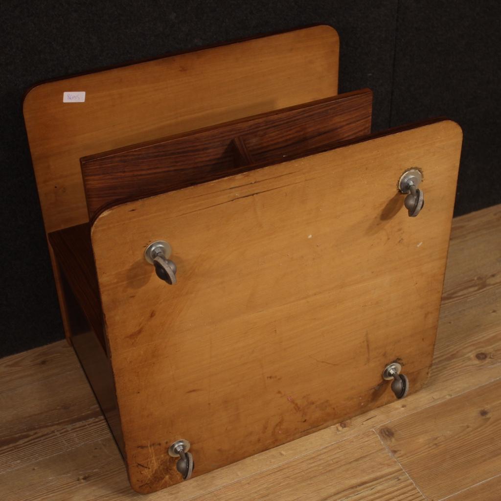 20th Century Modern Design Wood Italian Coffee Table, 1970 in vendita 6