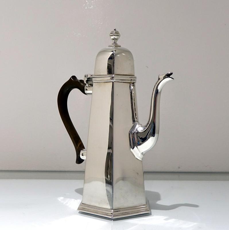 Mid-20th Century 20th Century Modern George V Sterling Silver Coffee Pot London 1935 S J Phillips For Sale