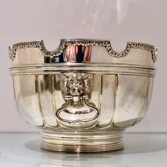20th Century Modern George V Sterling Silver Monteith Bowl Lond 1928 D & J Welby