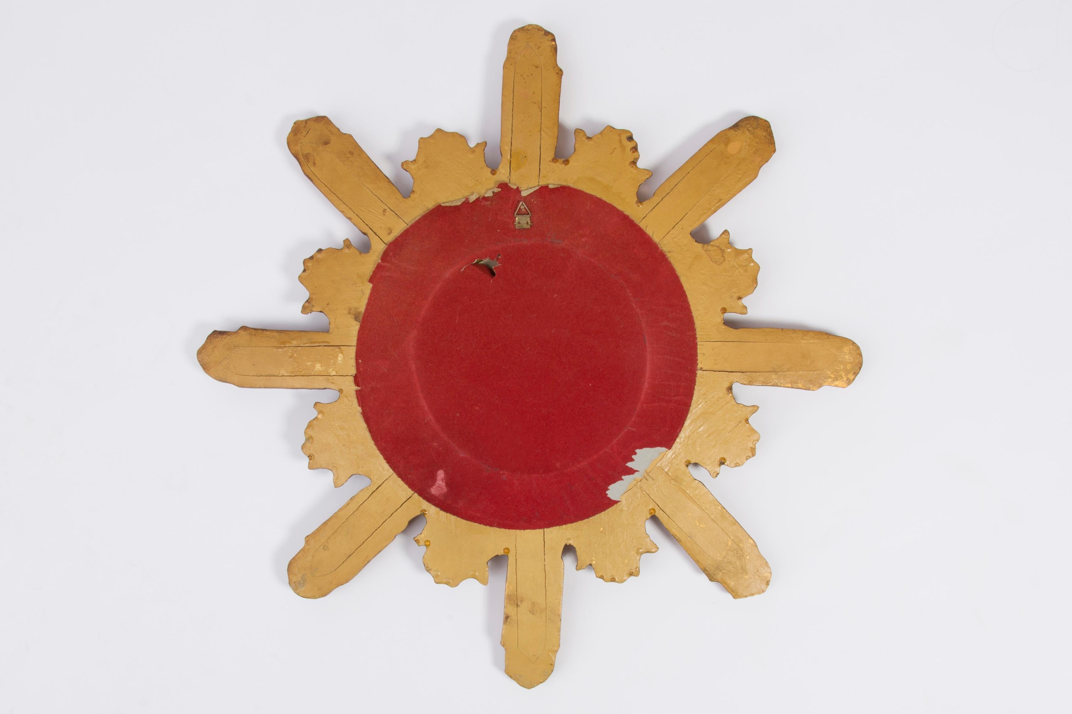 20th Century Modern Gold Italian Sunburst Mirror, Giltwood, 1960s For Sale 4