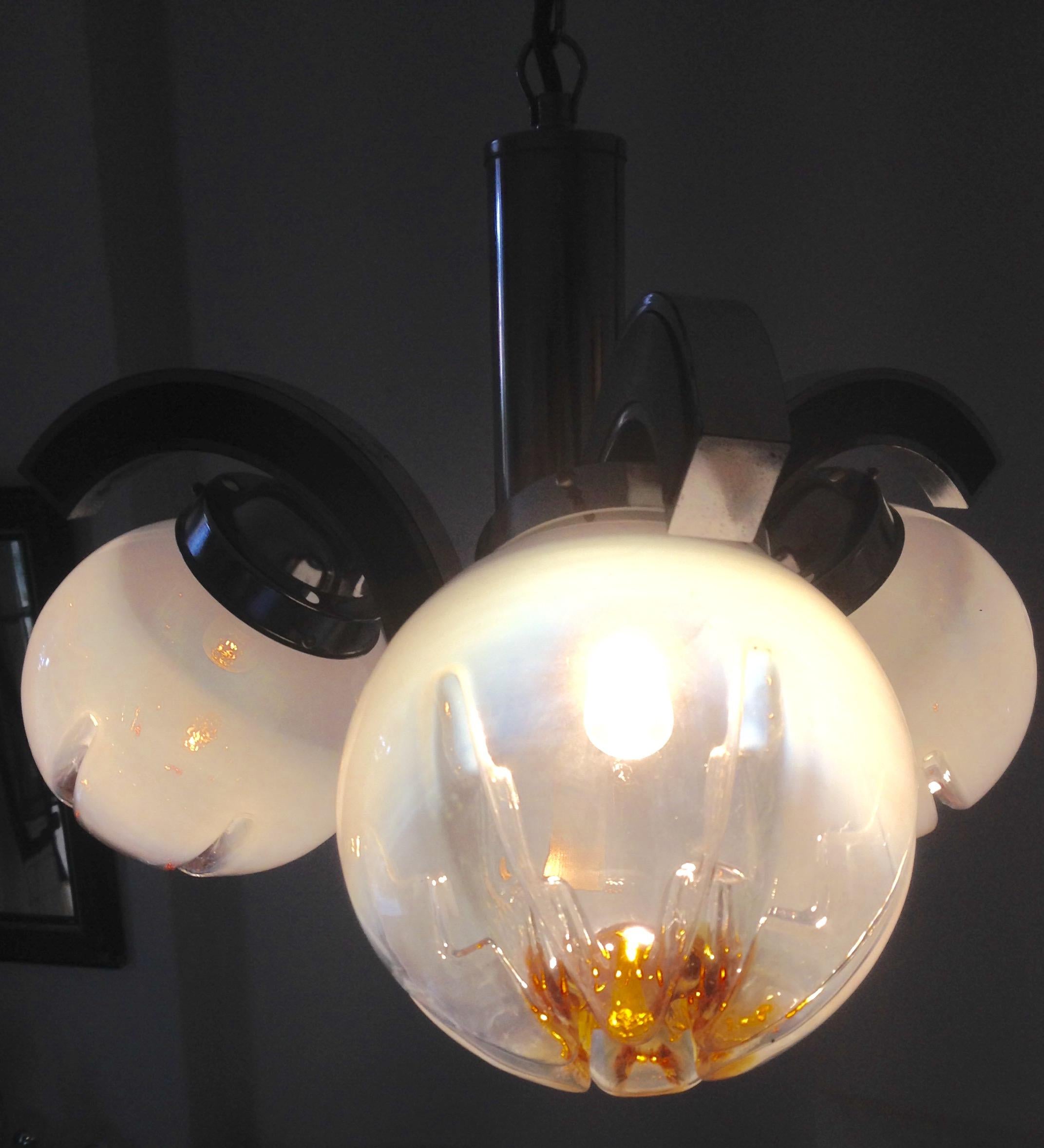 Murano Glass Mazzega Pendant Lamp, Mid-Century Modern In Good Condition For Sale In Haddonfield, NJ