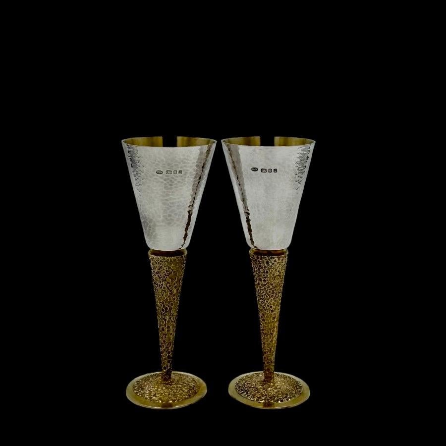 British 20th Century Modern Suite Twelve Sterling Silver Champagne Flutes London 1968  For Sale