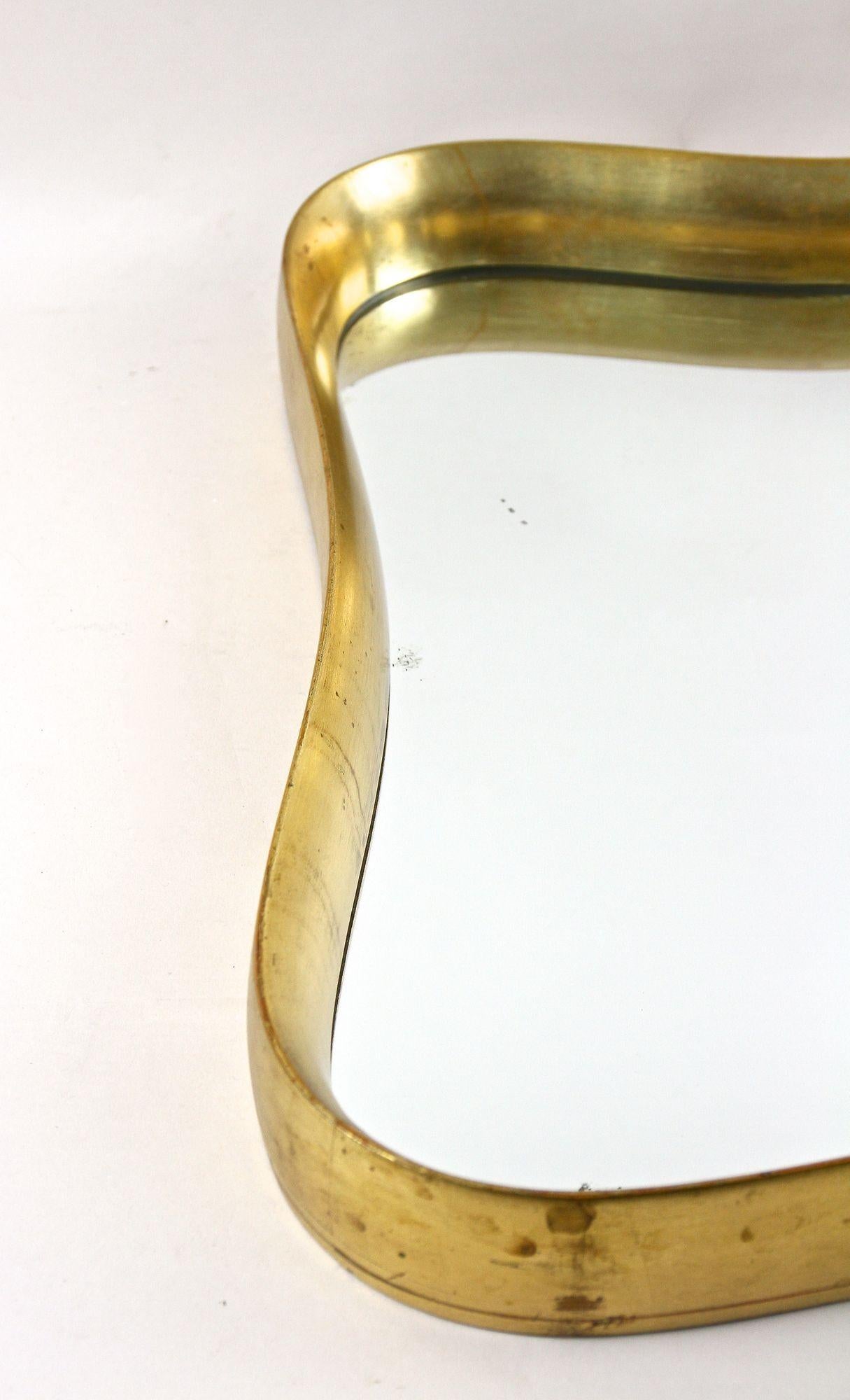 20th Century Modernist Gilt Wall Mirror Attributed to Max Welz, Austria ca.1940s en vente 6