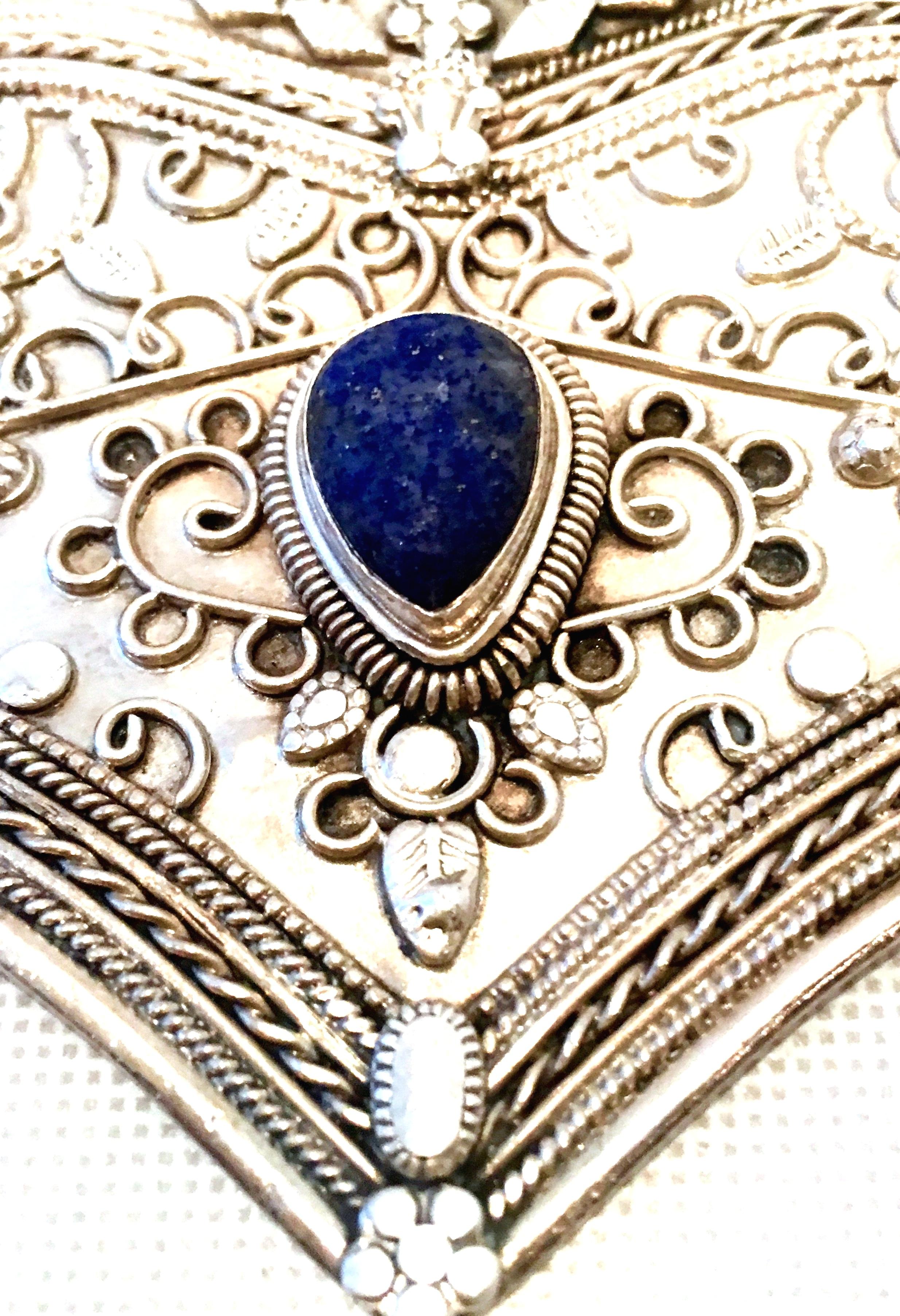 20th Century Monumental Rajasthan Silver & Lapis Lazuli Heart Pendant Necklace For Sale 3