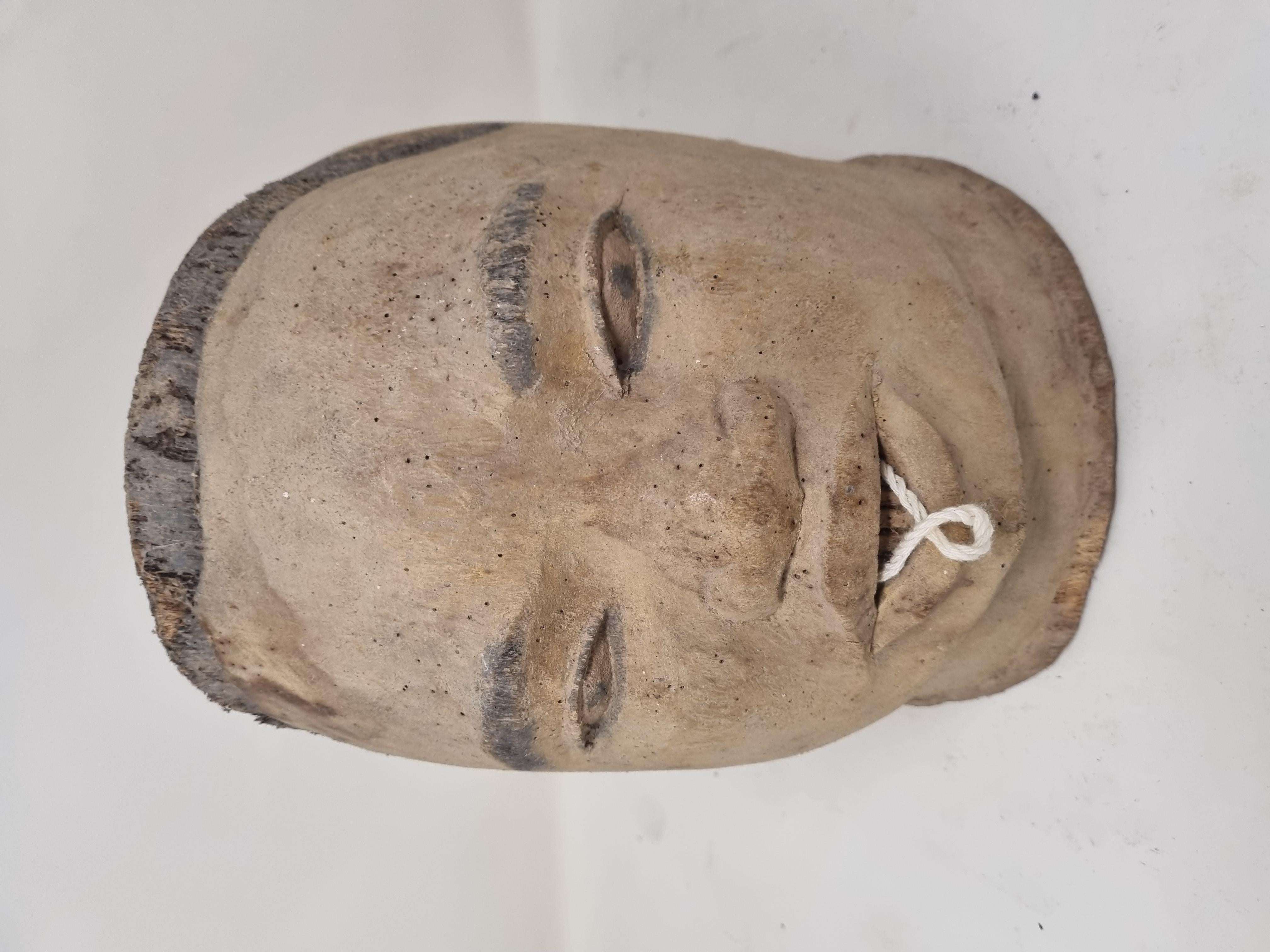 20th Century Monzambico Mask For Sale 1
