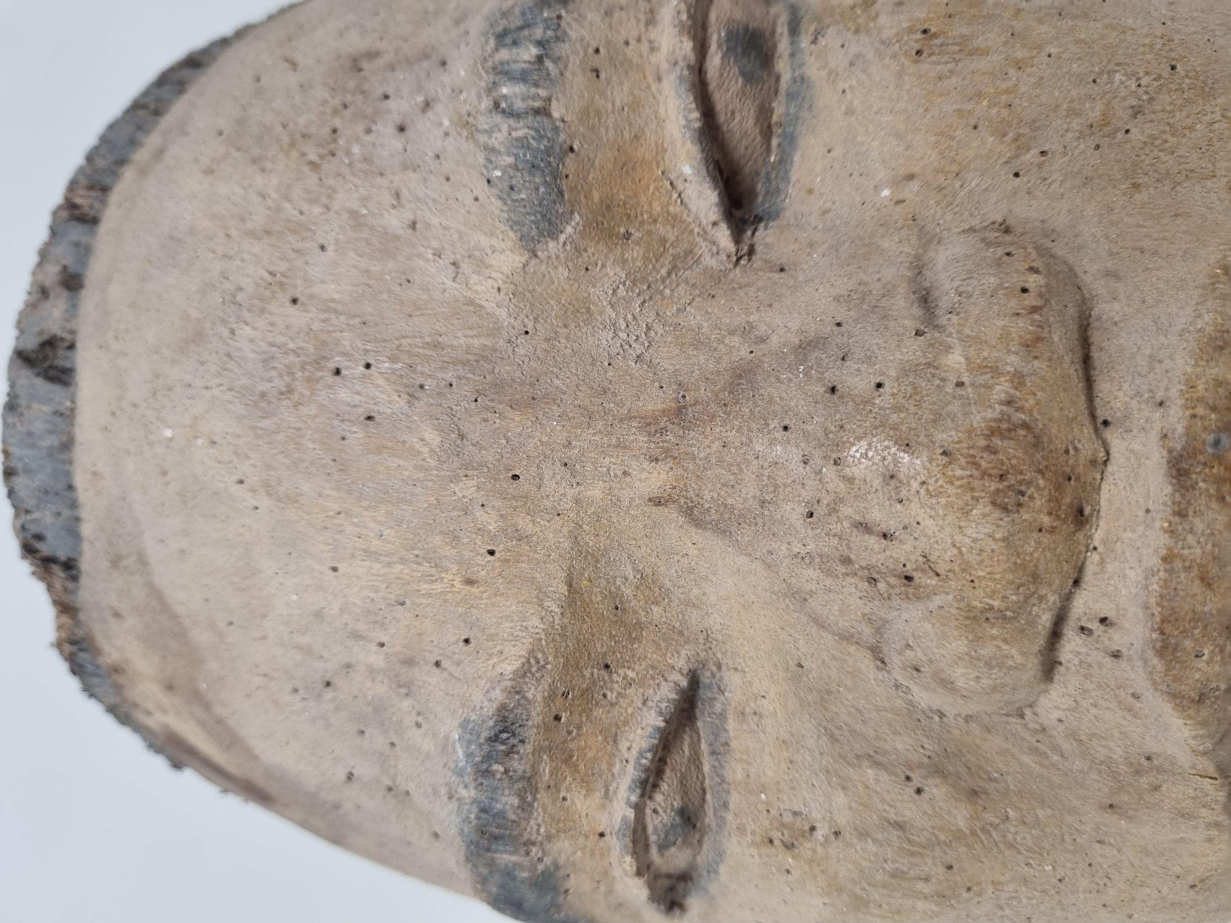 20th Century Monzambico Mask For Sale 4