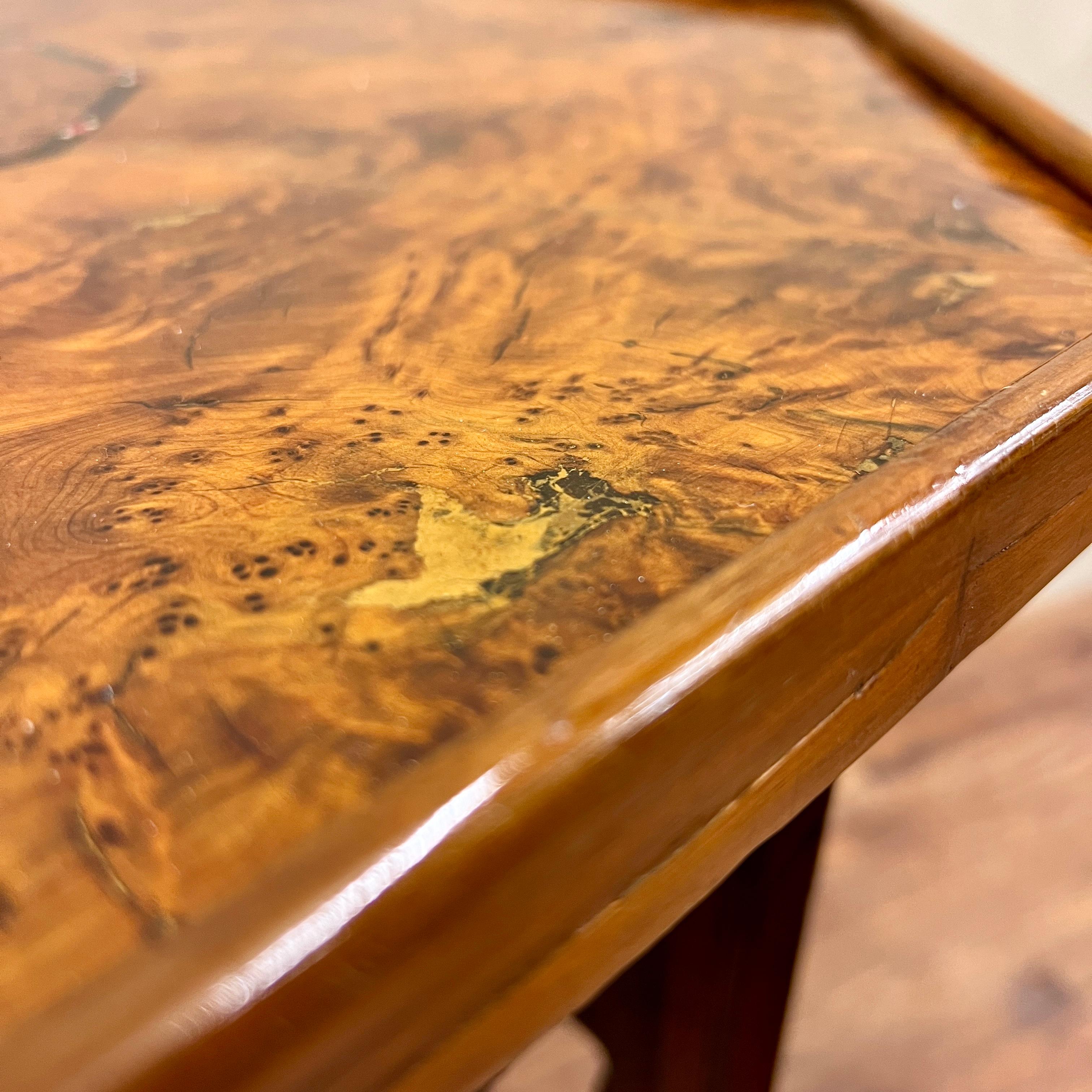 20th Century Moroccan Burr Walnut Side table For Sale 5
