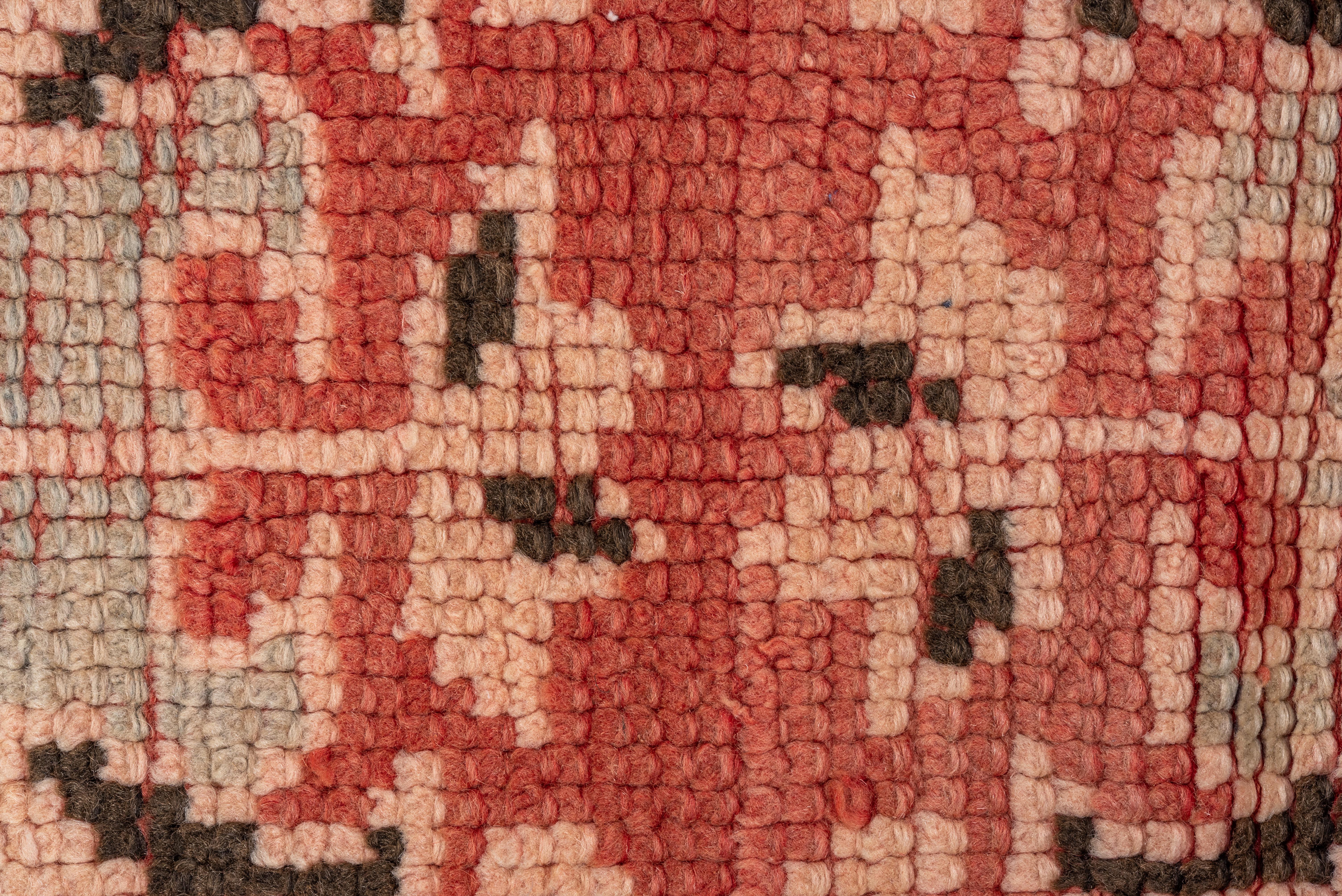 Marokkanischer Teppich des 20. Jahrhunderts Allover Orange Ton Abstrakt im Angebot 1