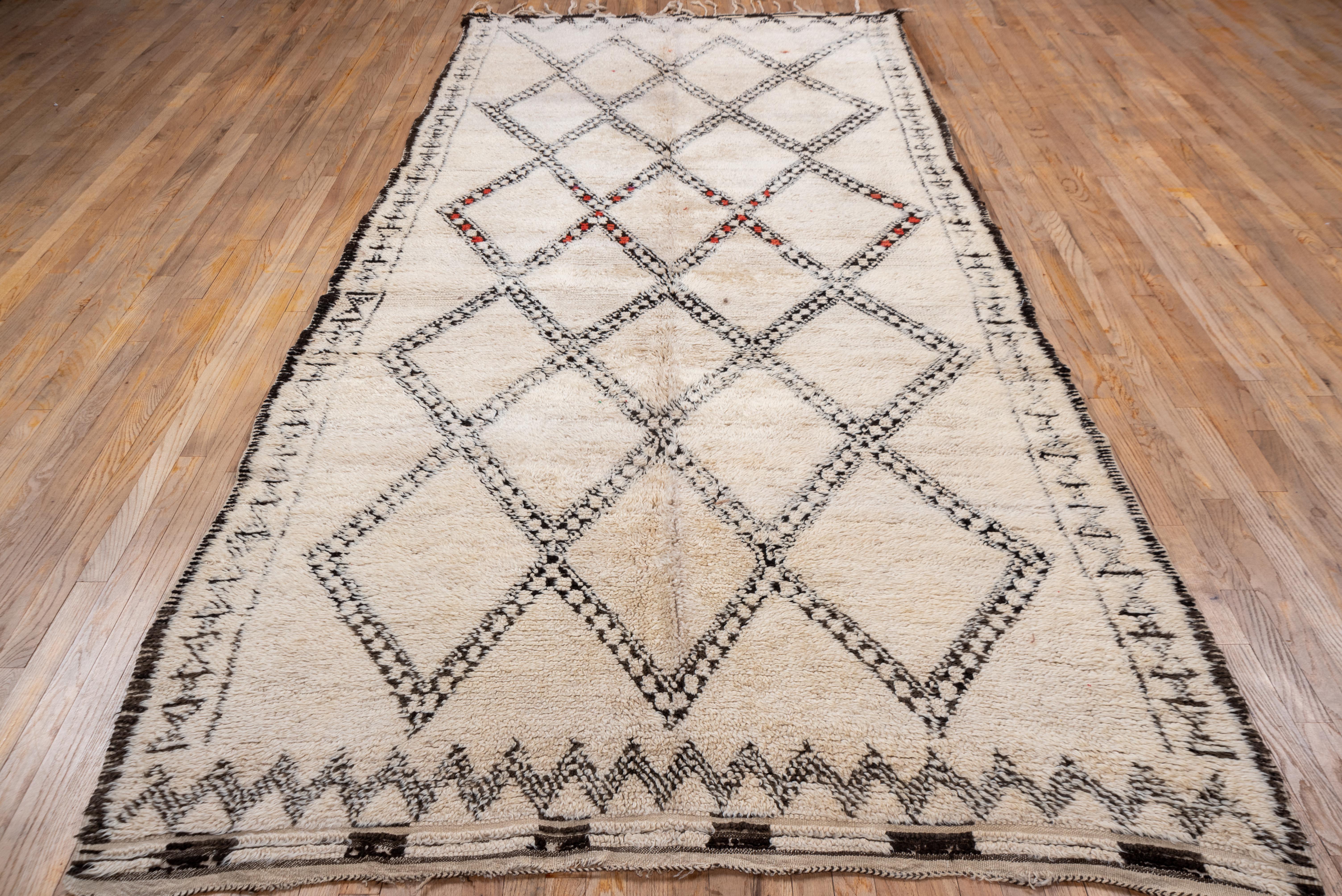 20th Century Moroccan Rug For Sale 3