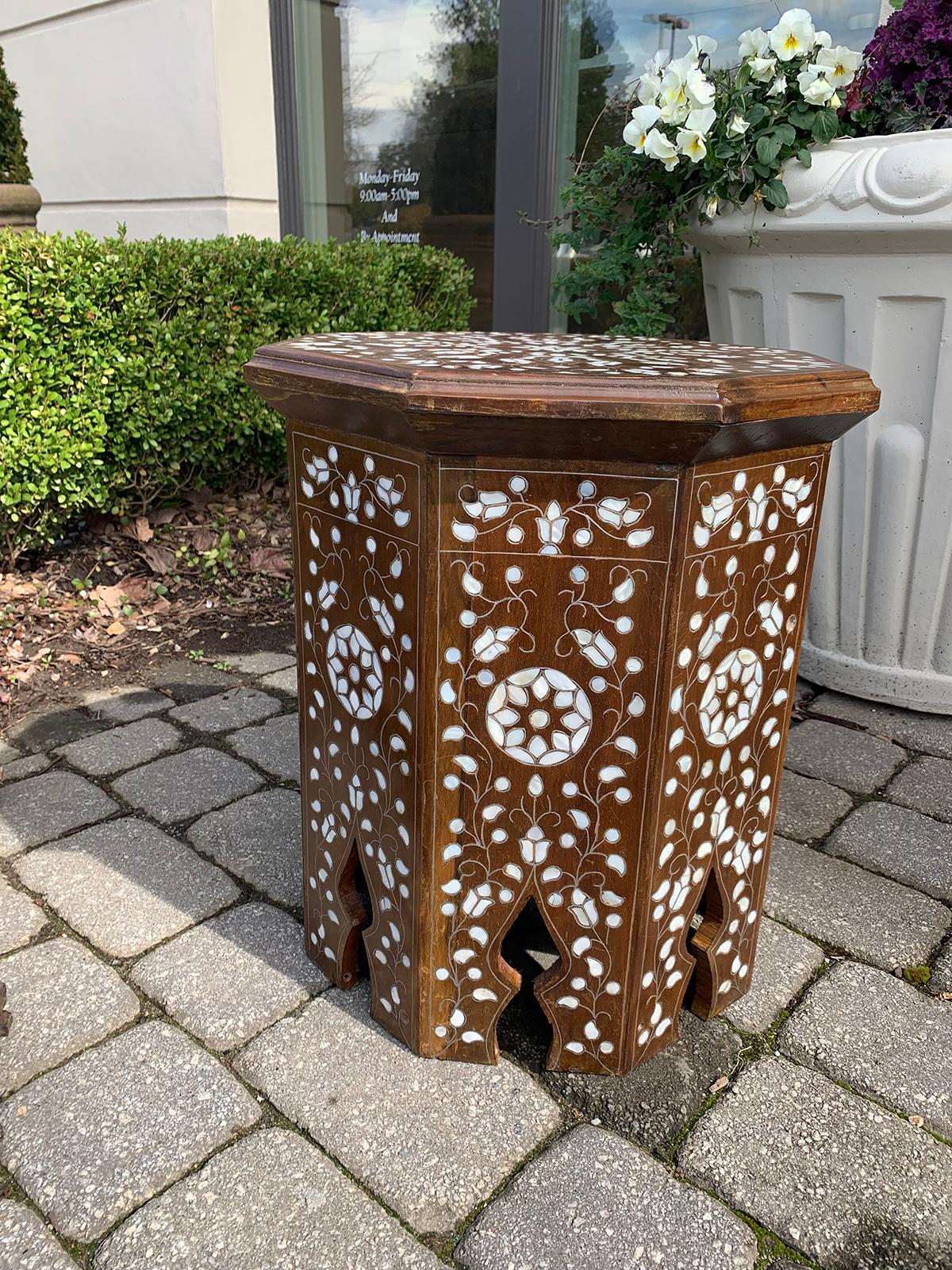 20th Century Moroccan Style Inlaid Drinks Table In Good Condition In Atlanta, GA