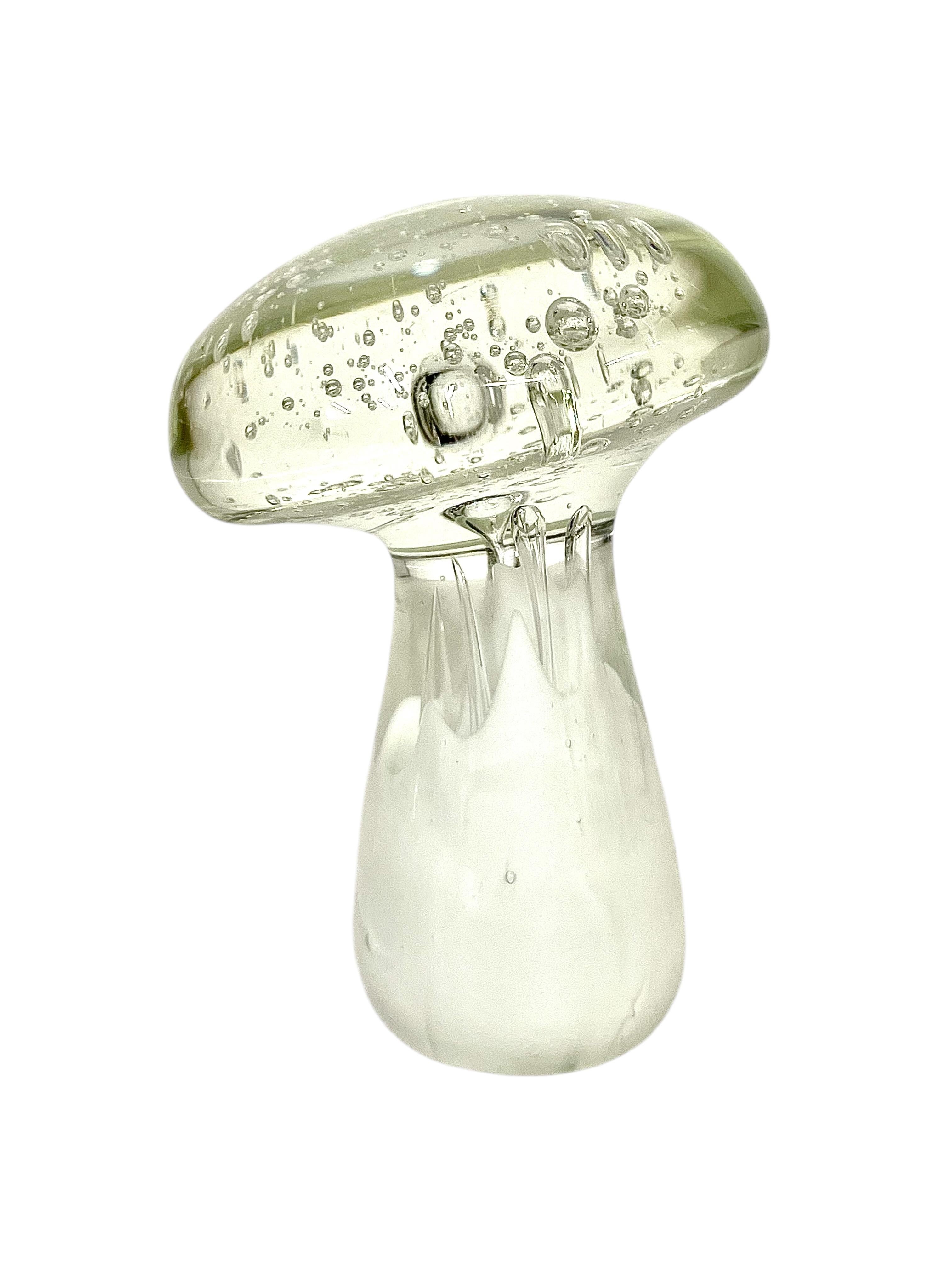 Italian 20th Century Murano Blown Glass Paperweight Mushroom For Sale