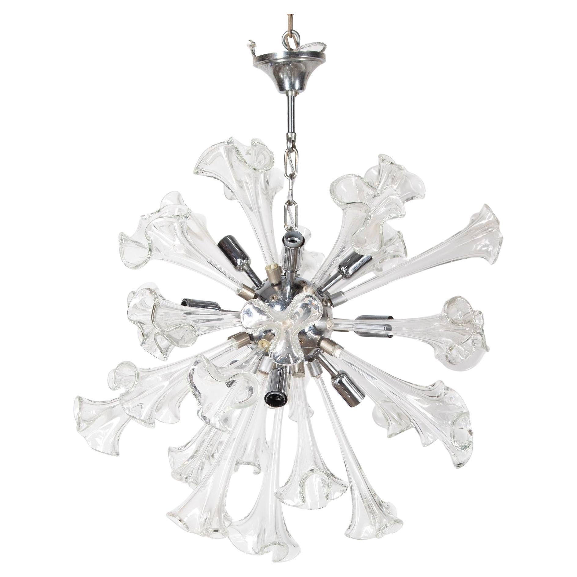 Lampe suspendue en forme d'étoile de fleur de Murano du XXe siècle en vente