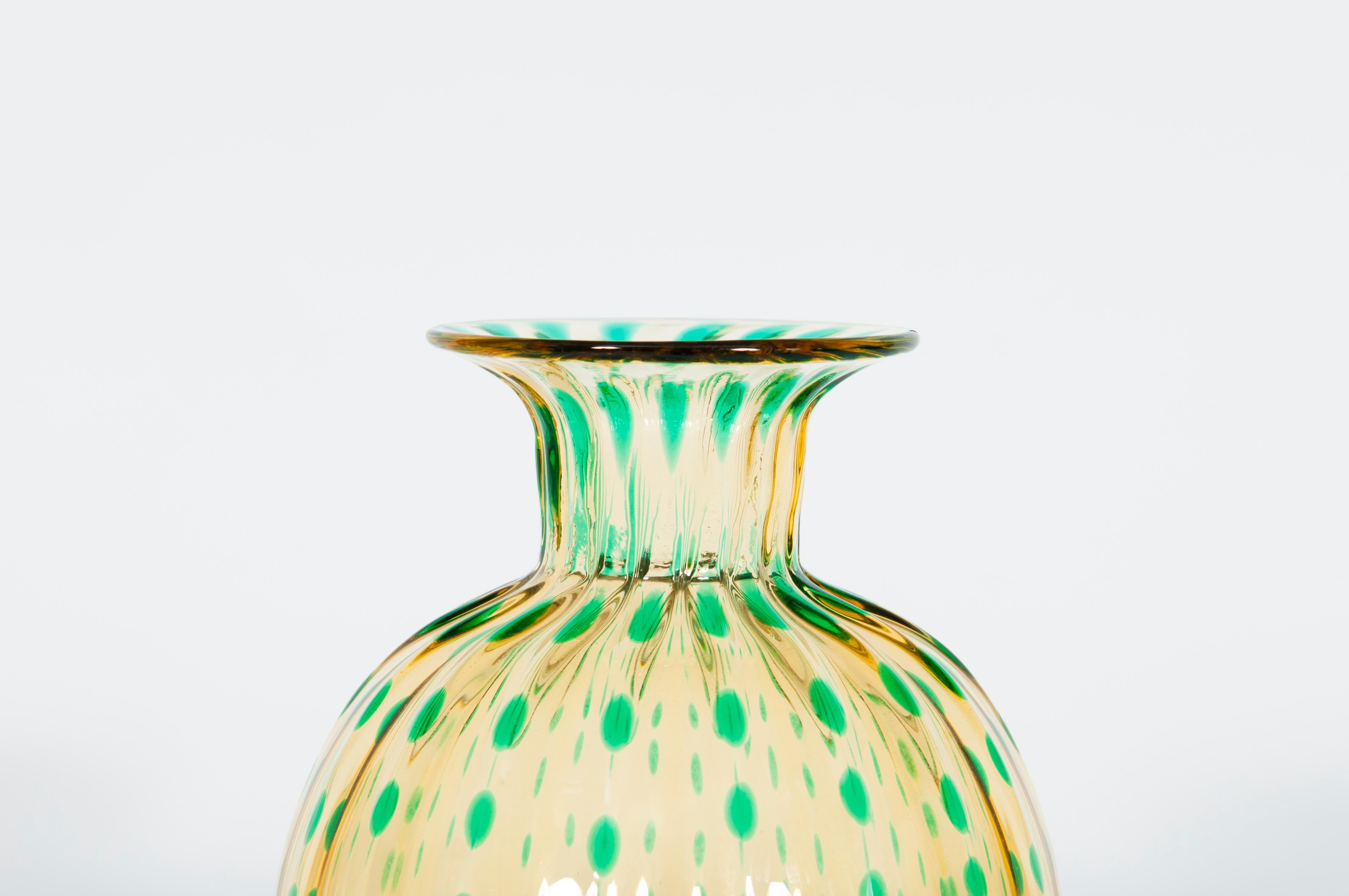 Modern 20th Century Murano Glass Round Vase with Green Flecks, Attributed to Caramea