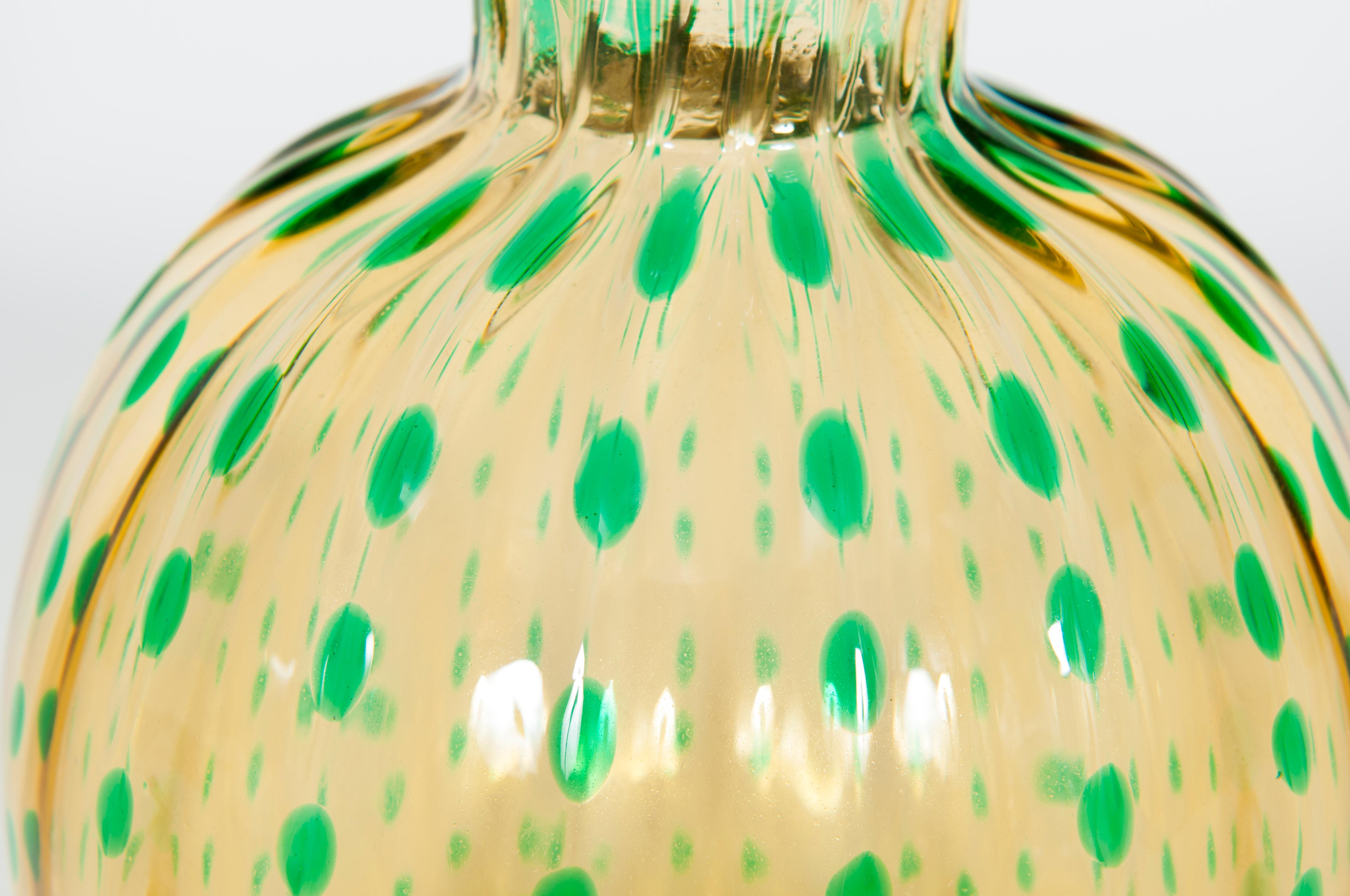 Italian 20th Century Murano Glass Round Vase with Green Flecks, Attributed to Caramea